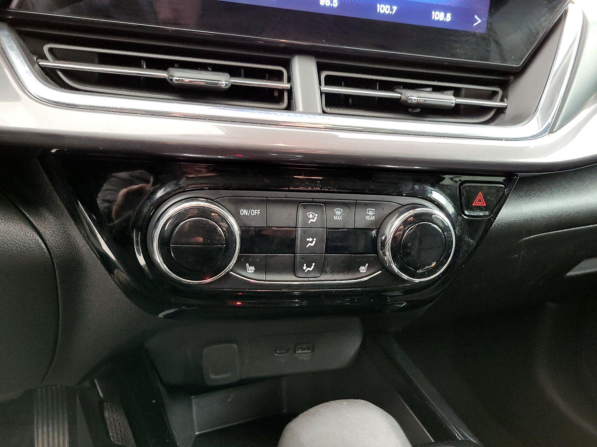 Thumbnail: 2025 Chevrolet Trax - 16