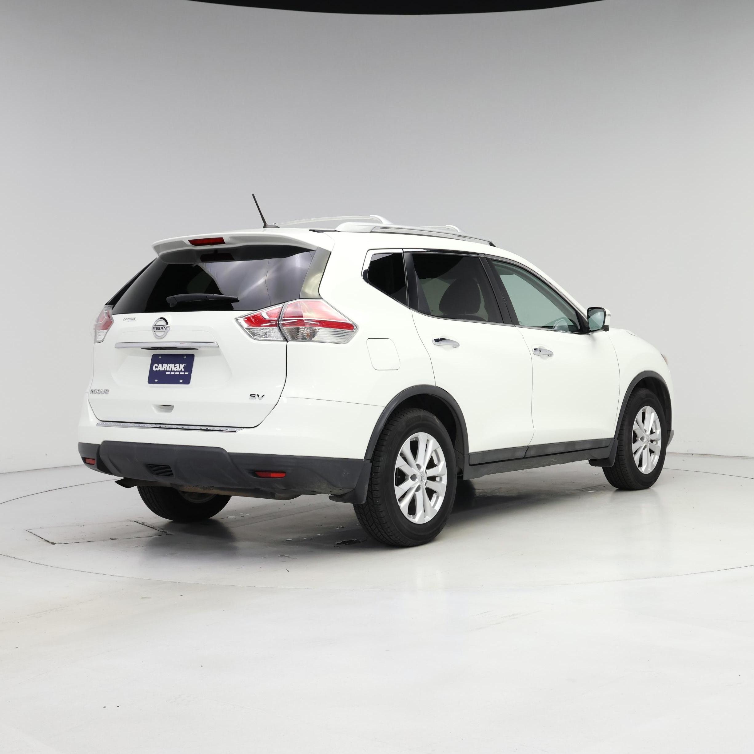 Thumbnail: 2016 Nissan Rogue - 8