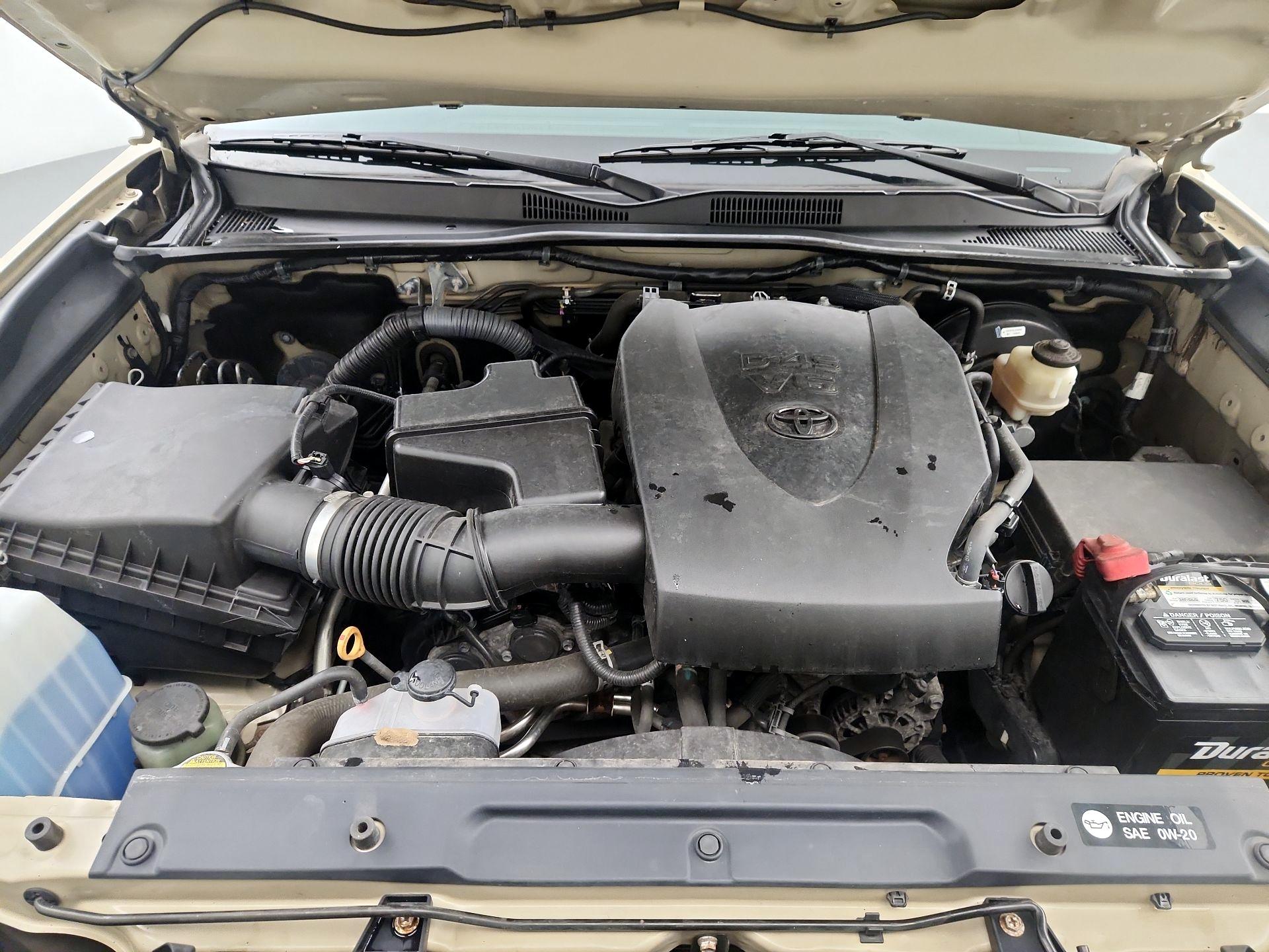 Thumbnail: 2017 Toyota Tacoma - 20