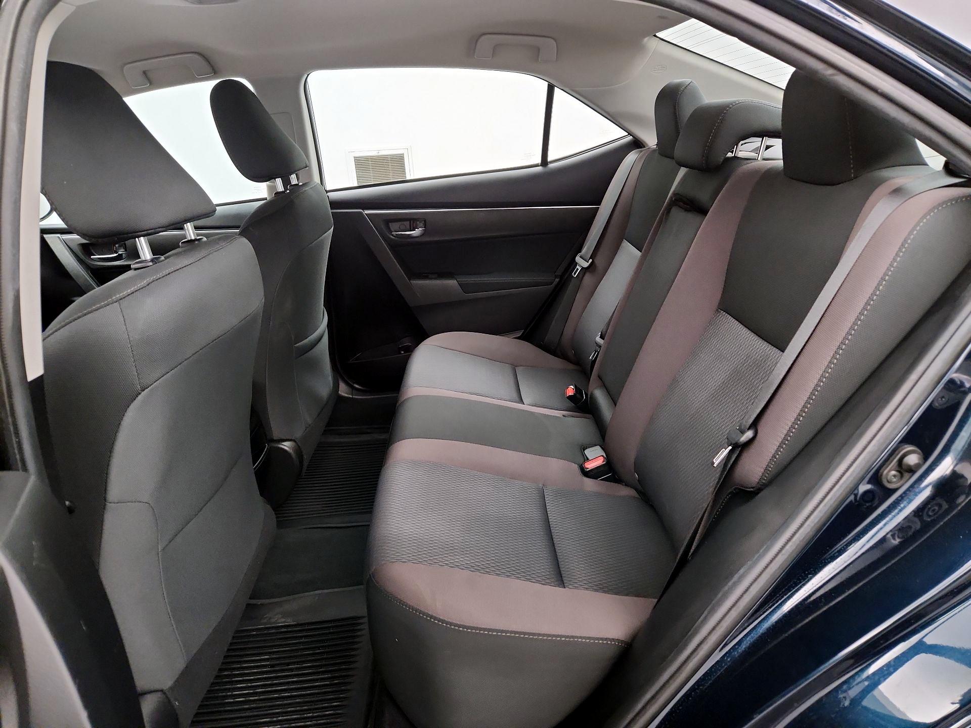 Thumbnail: 2019 Toyota Corolla - 19