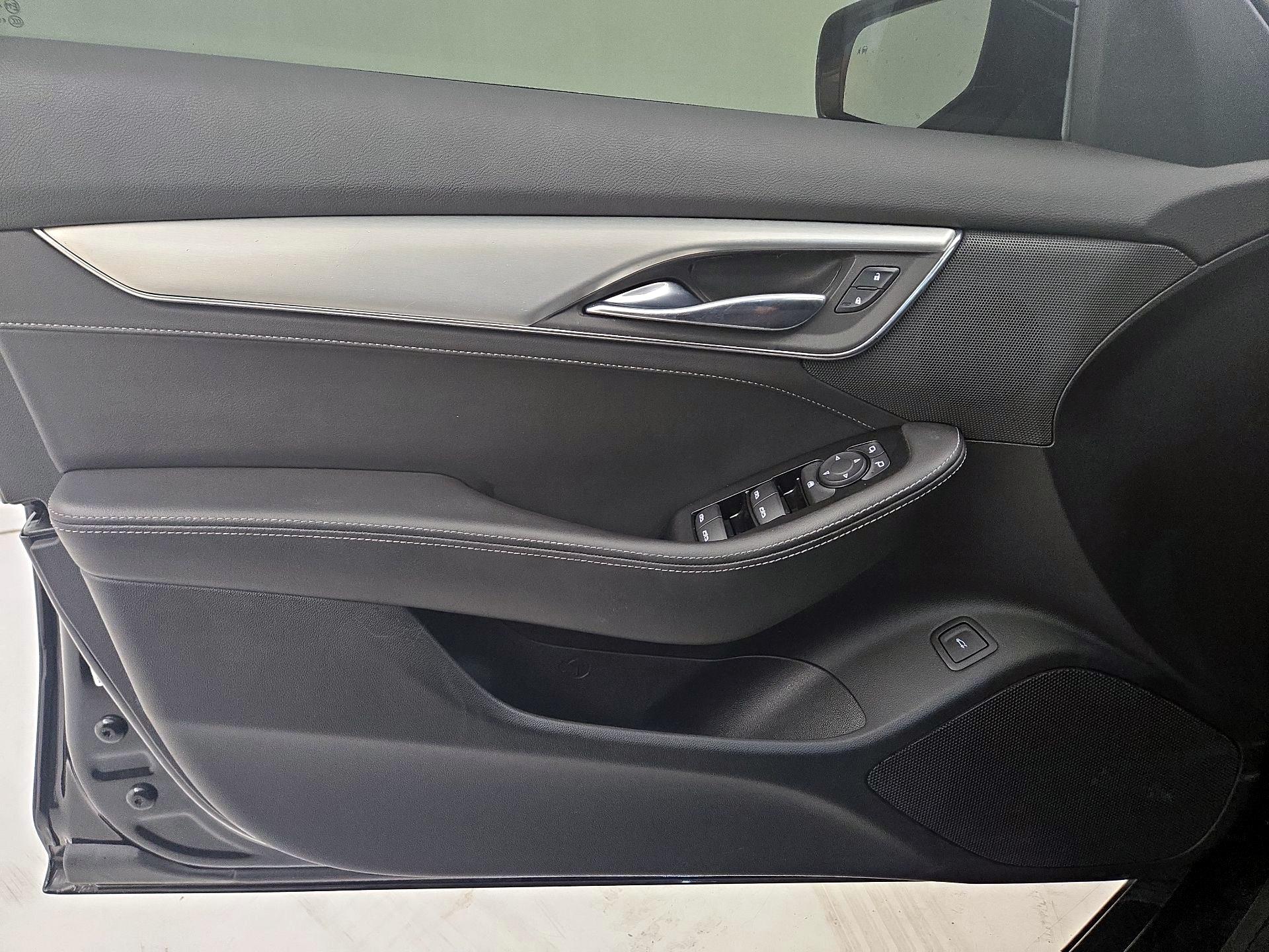 Thumbnail: 2023 Cadillac CT5 - 12