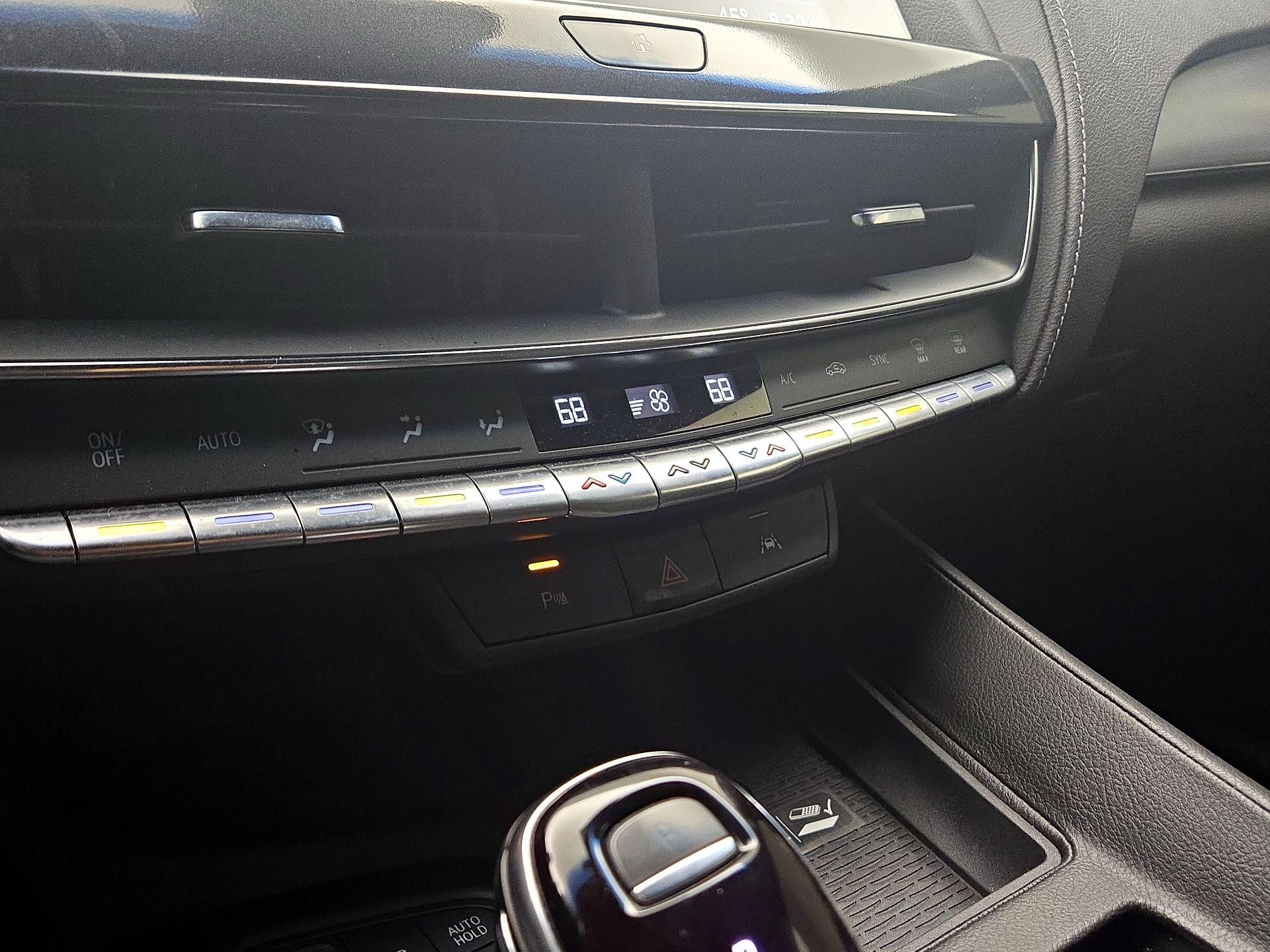 Thumbnail: 2023 Cadillac CT5 - 16