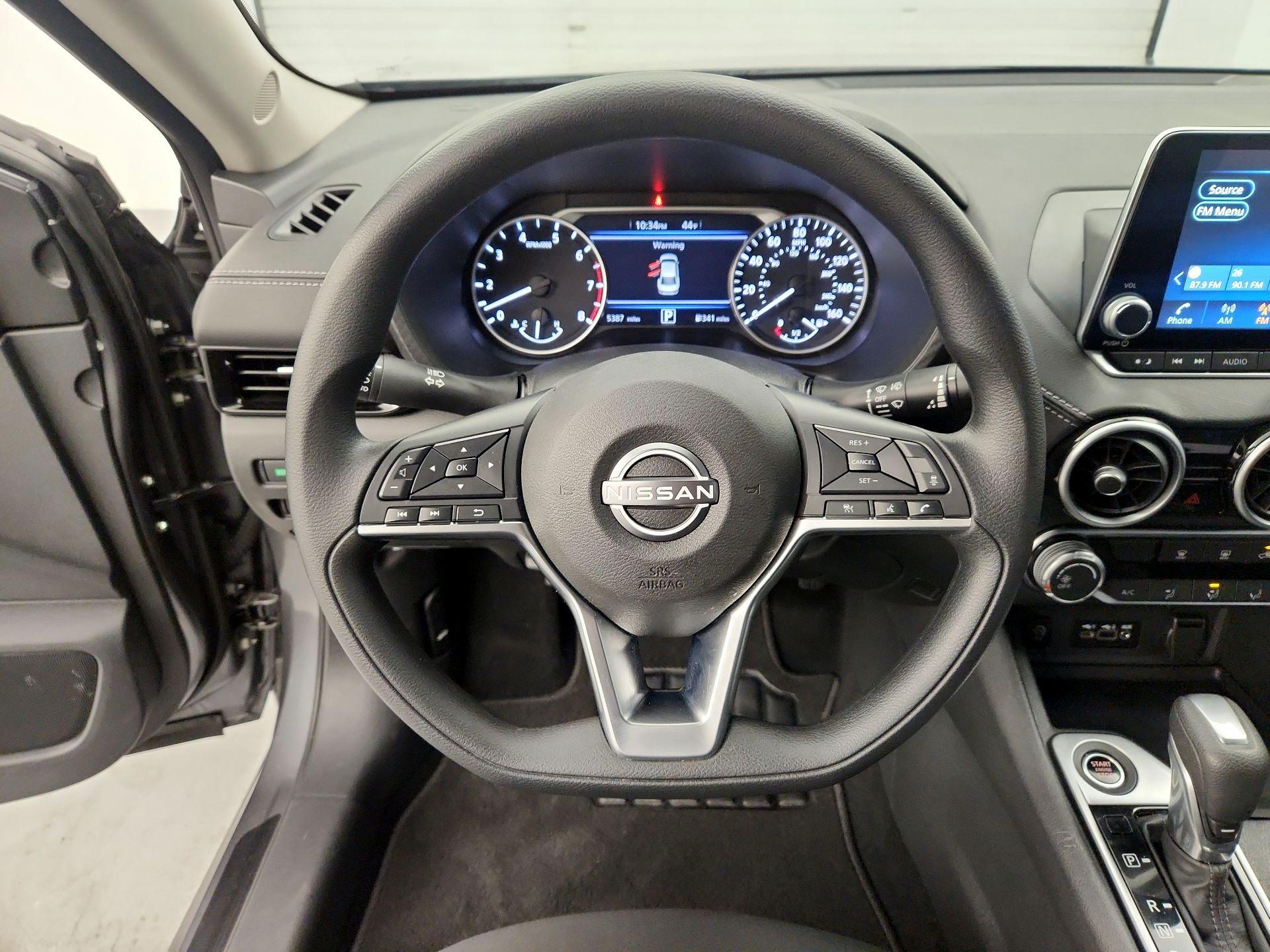 Thumbnail: 2025 Nissan Sentra - 10