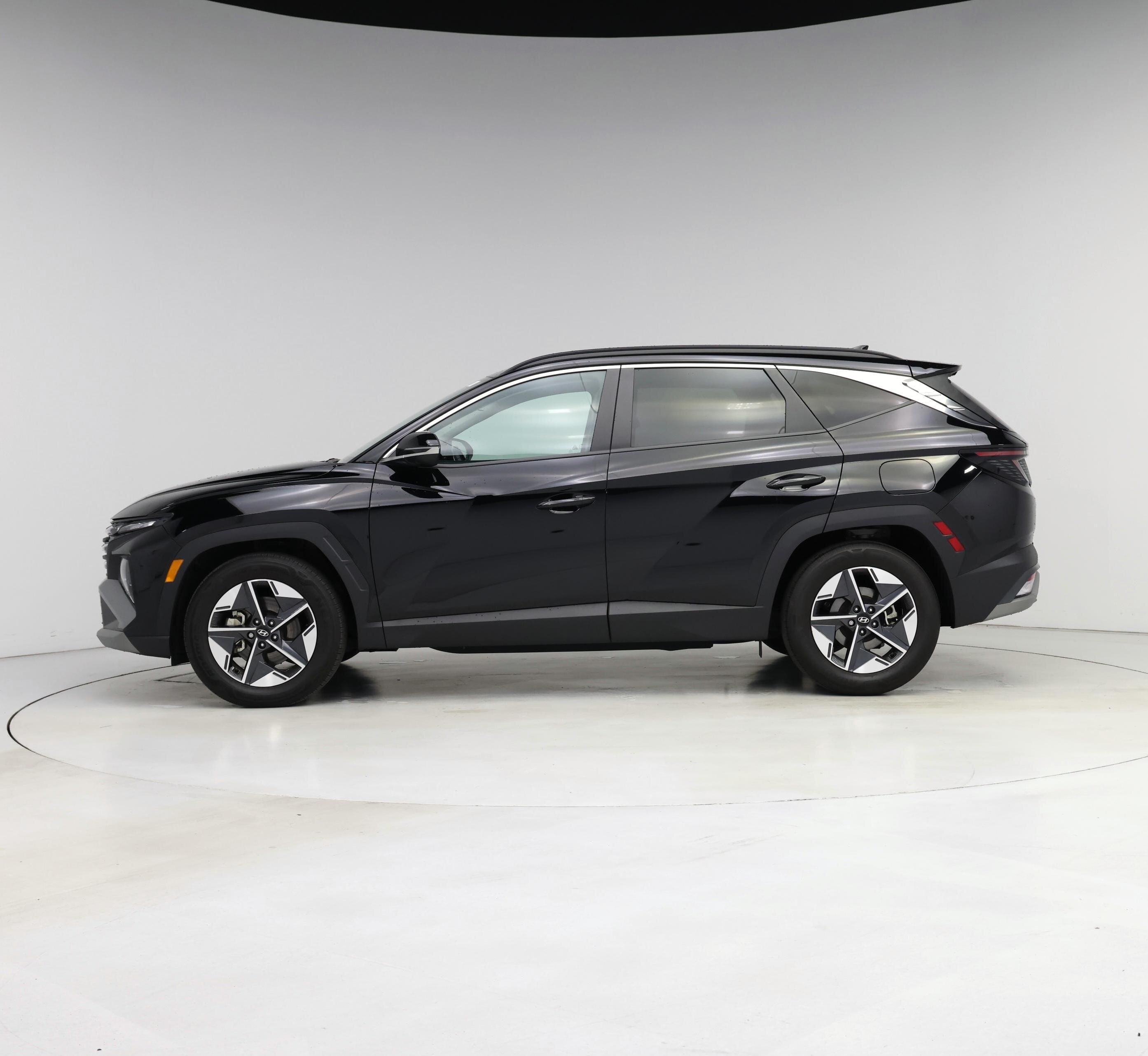 Thumbnail: 2025 Hyundai Tucson - 3