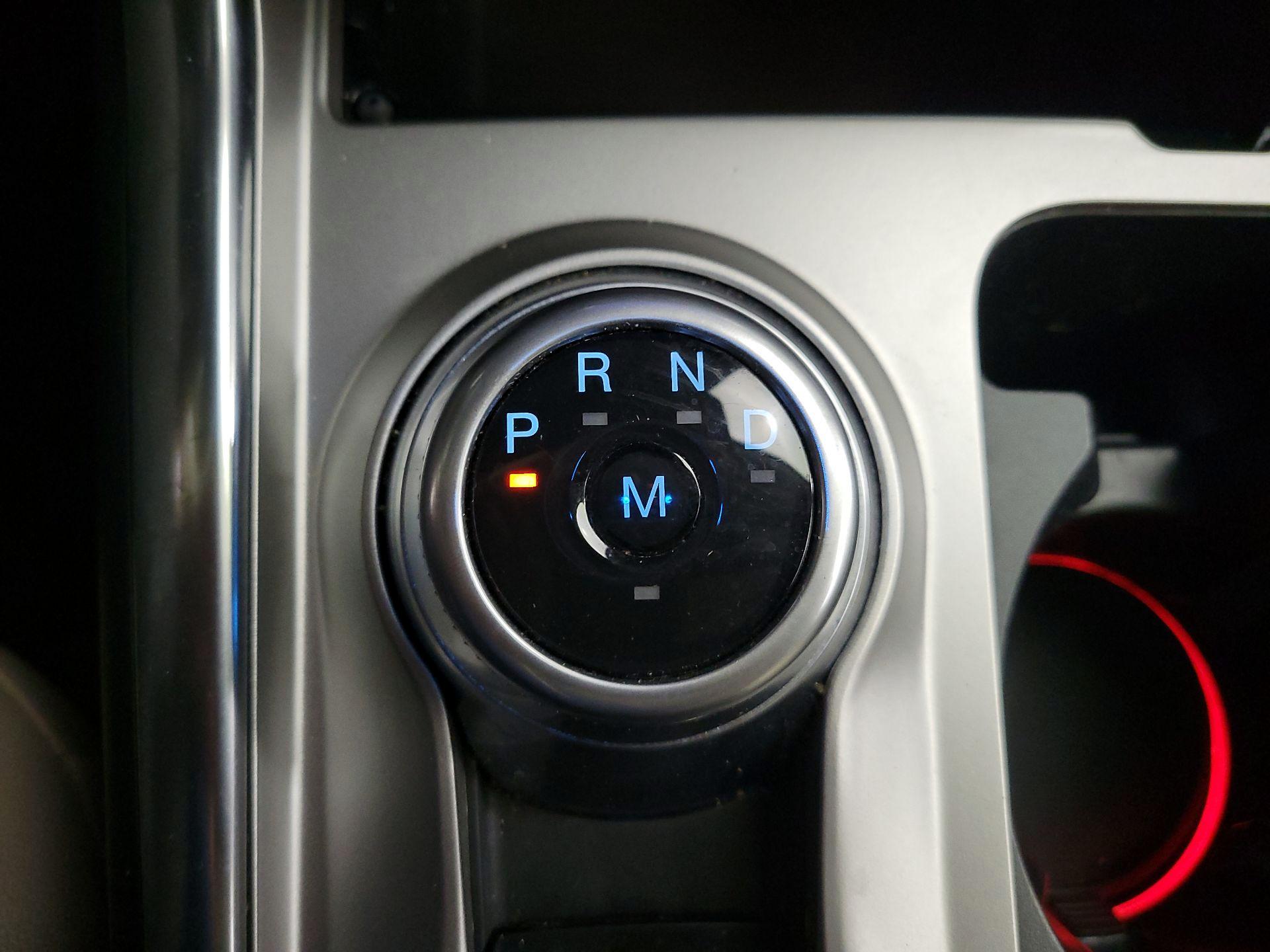 Thumbnail: 2020 Ford Explorer - 18