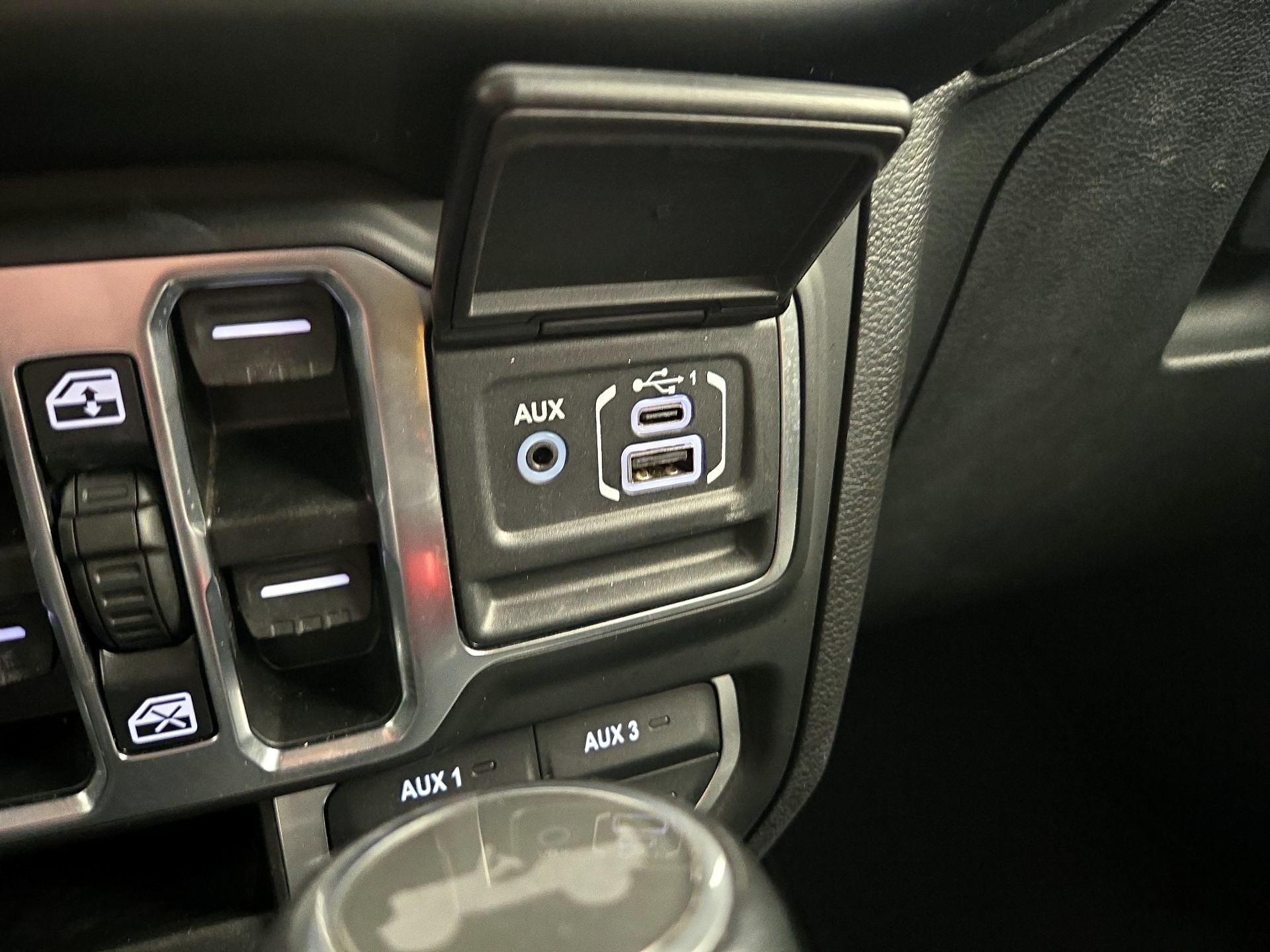 Thumbnail: 2023 Jeep Wrangler - 19