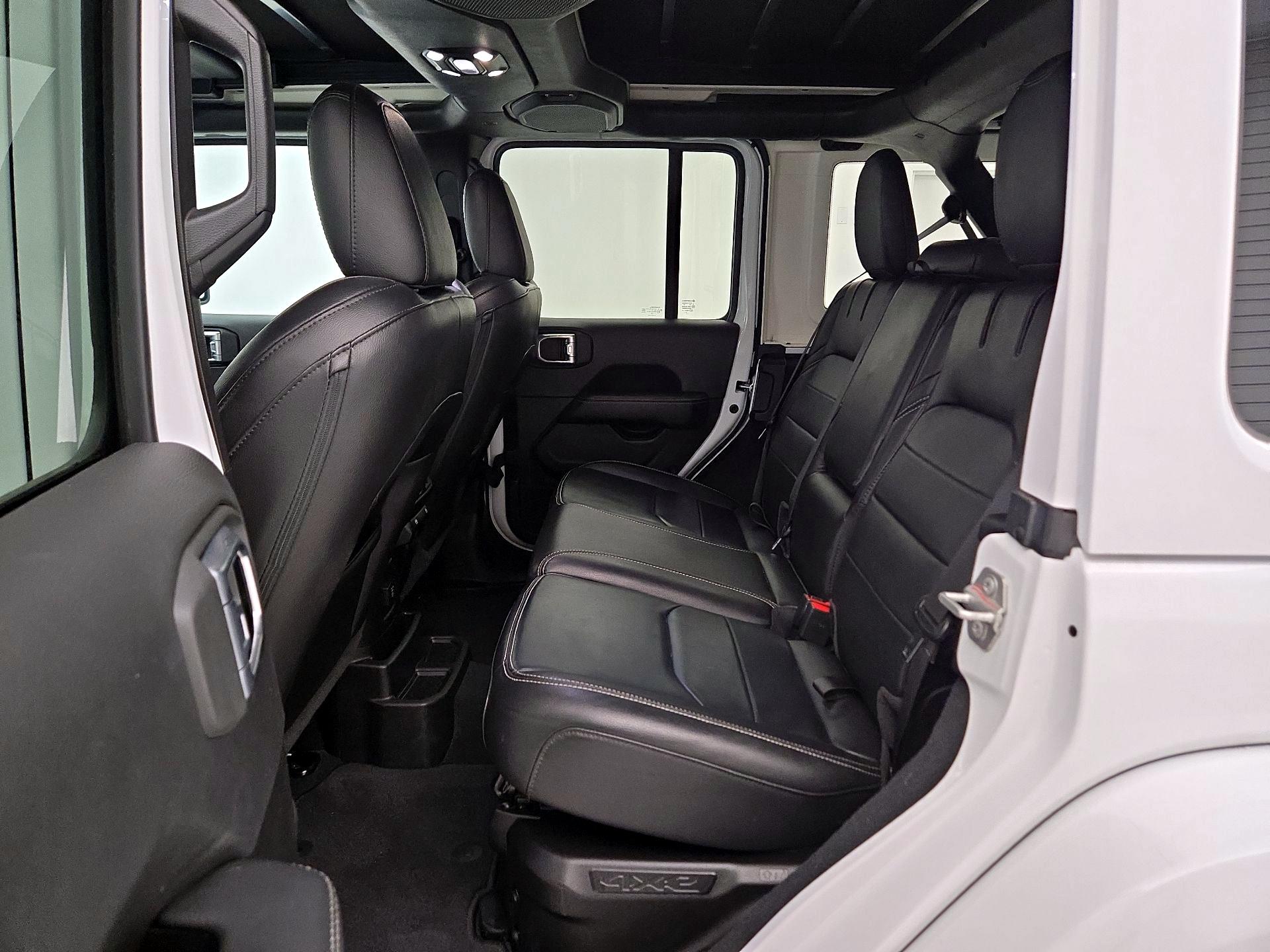 Thumbnail: 2023 Jeep Wrangler - 20