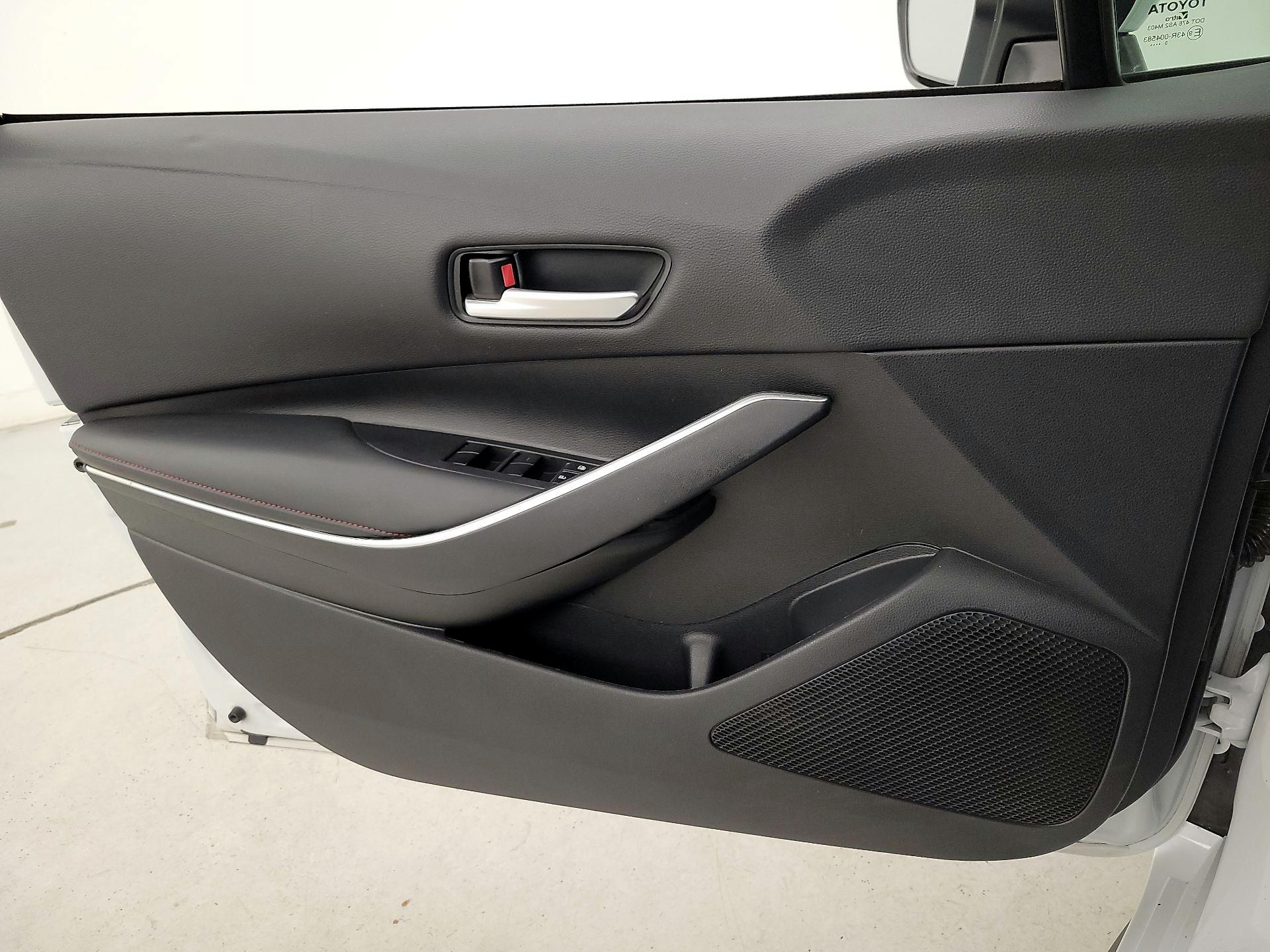 Thumbnail: 2024 Toyota Corolla - 12