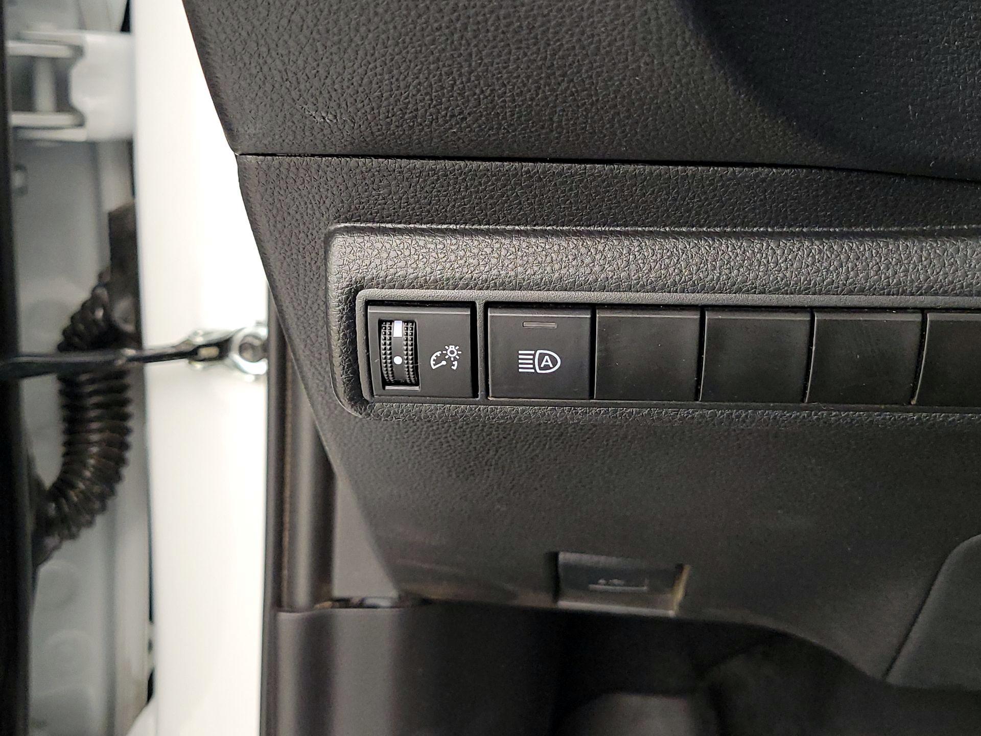 Thumbnail: 2024 Toyota Corolla - 13