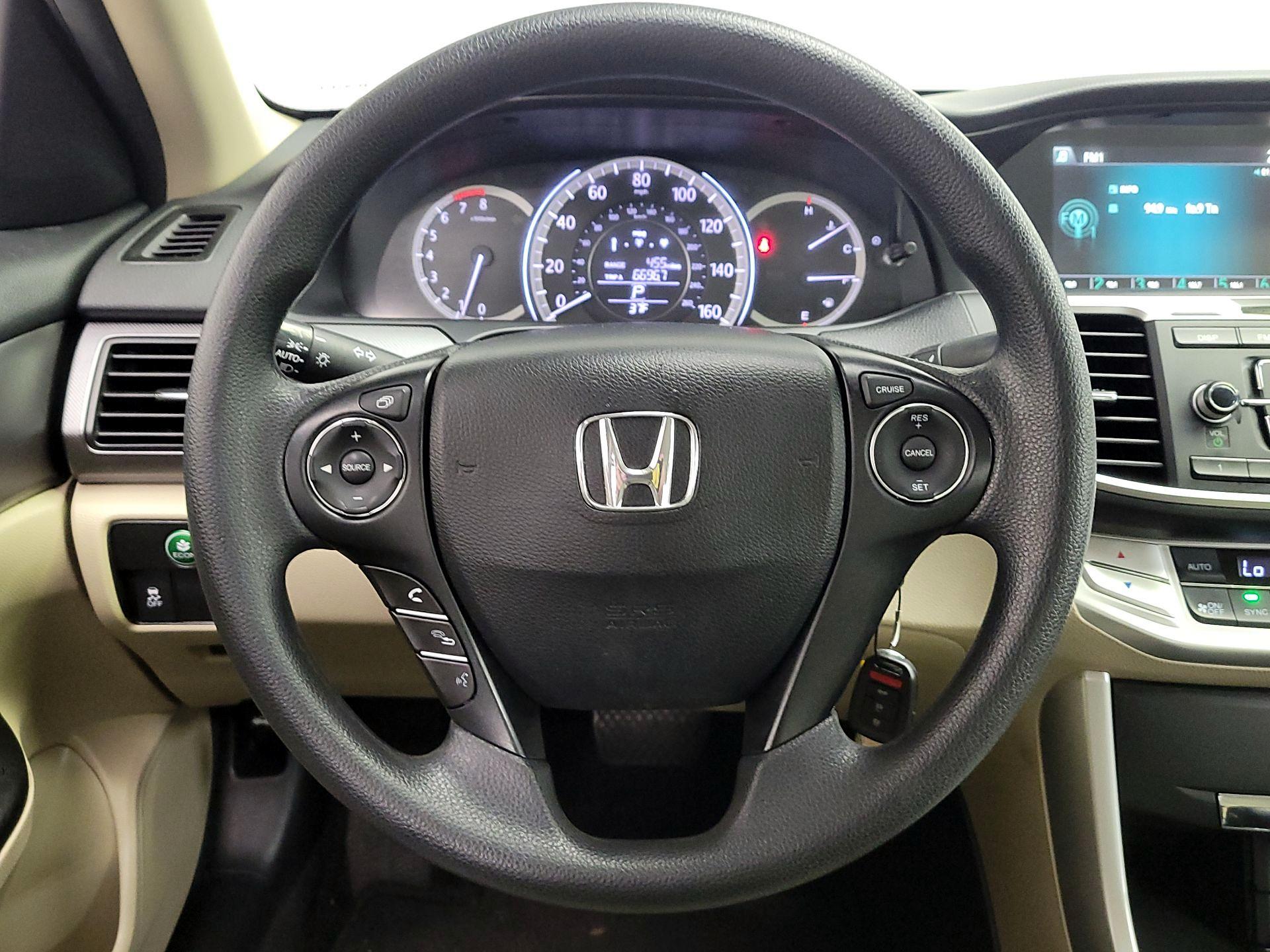 Thumbnail: 2015 Honda Accord - 10