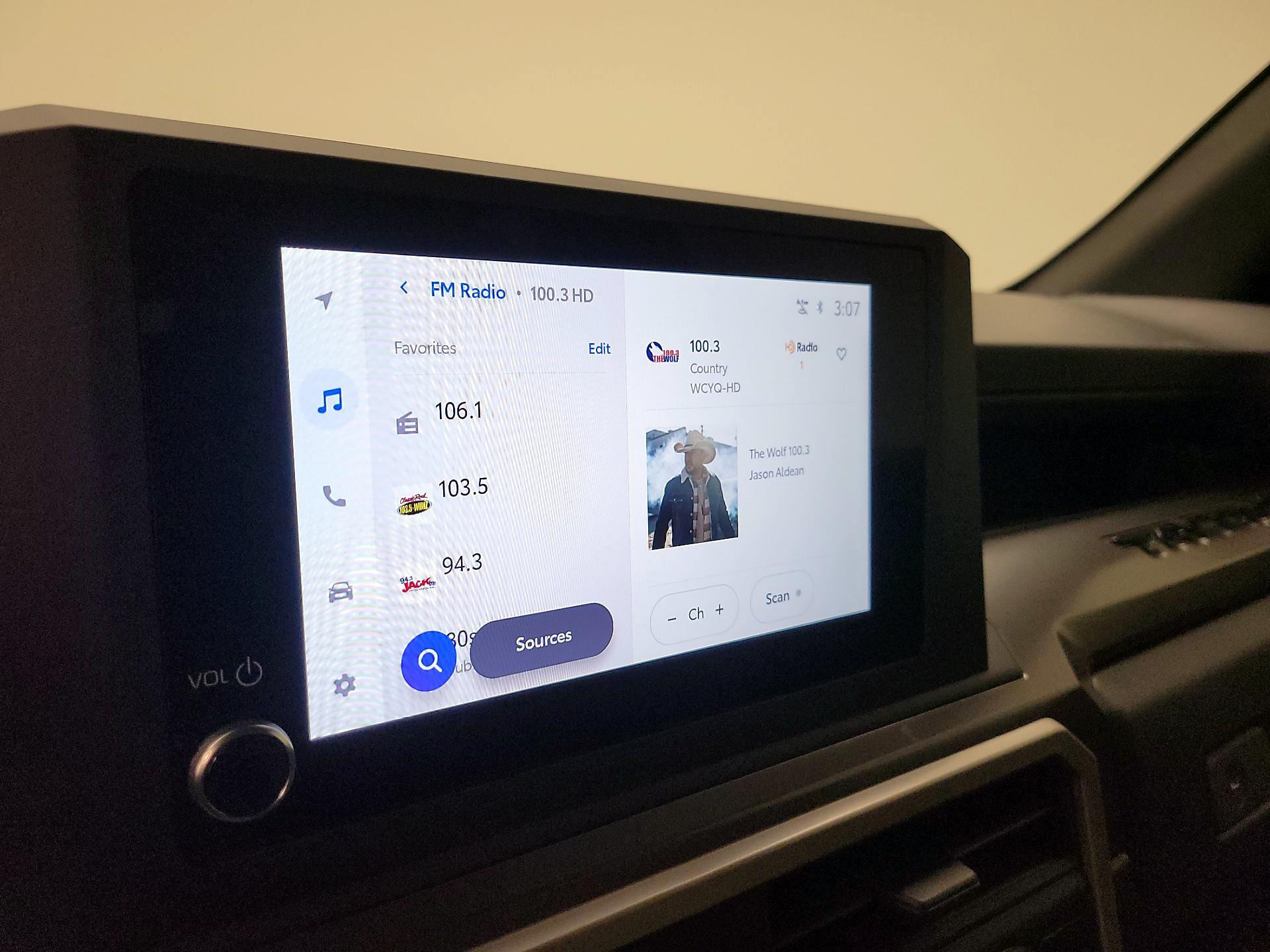 Thumbnail: 2025 Toyota Tacoma - 15