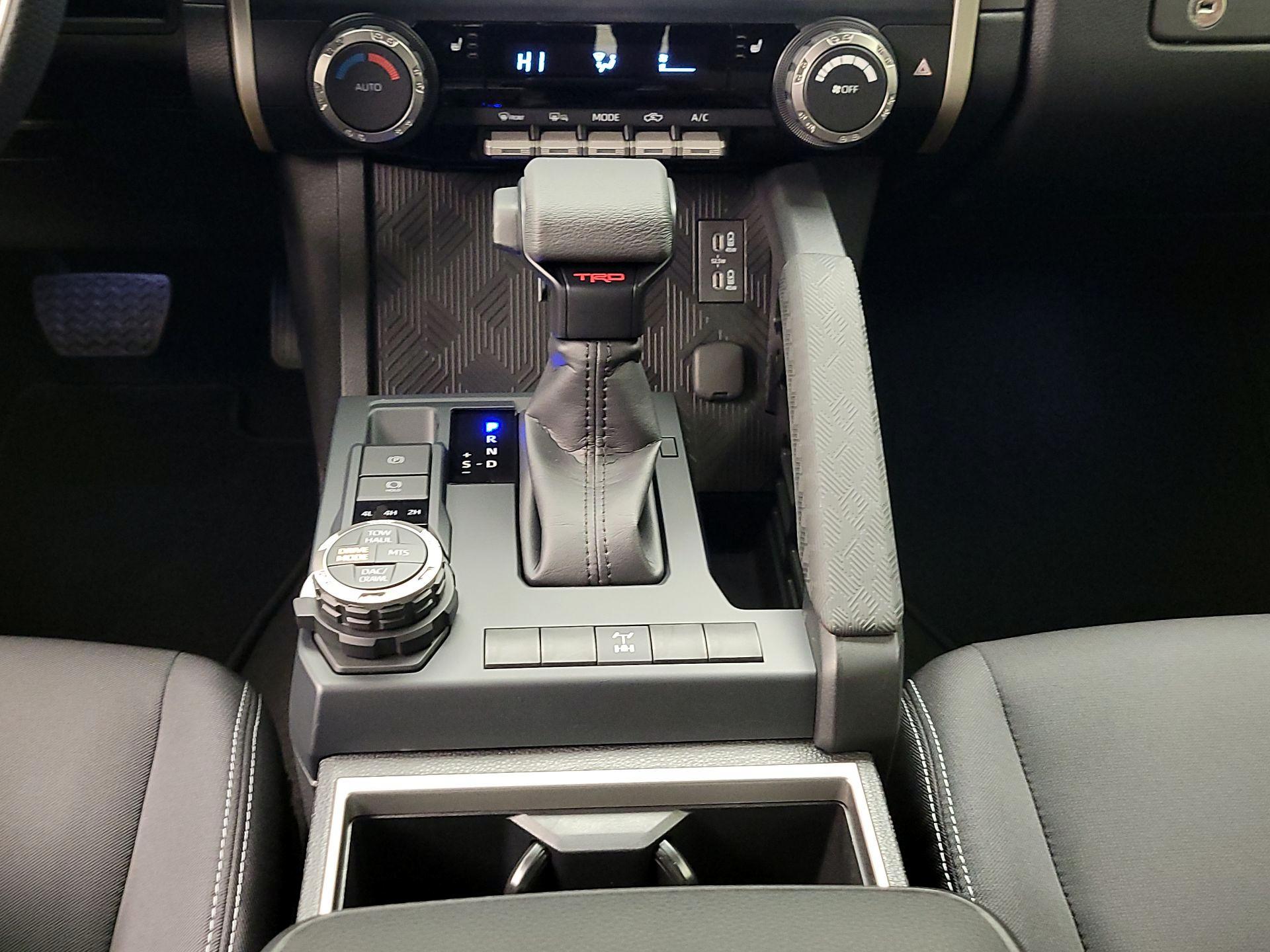 Thumbnail: 2025 Toyota Tacoma - 17