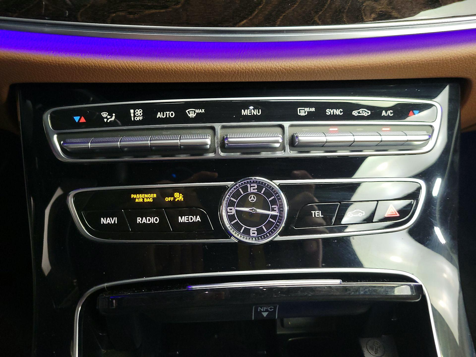 Thumbnail: 2018 Mercedes-Benz E-Class - 17