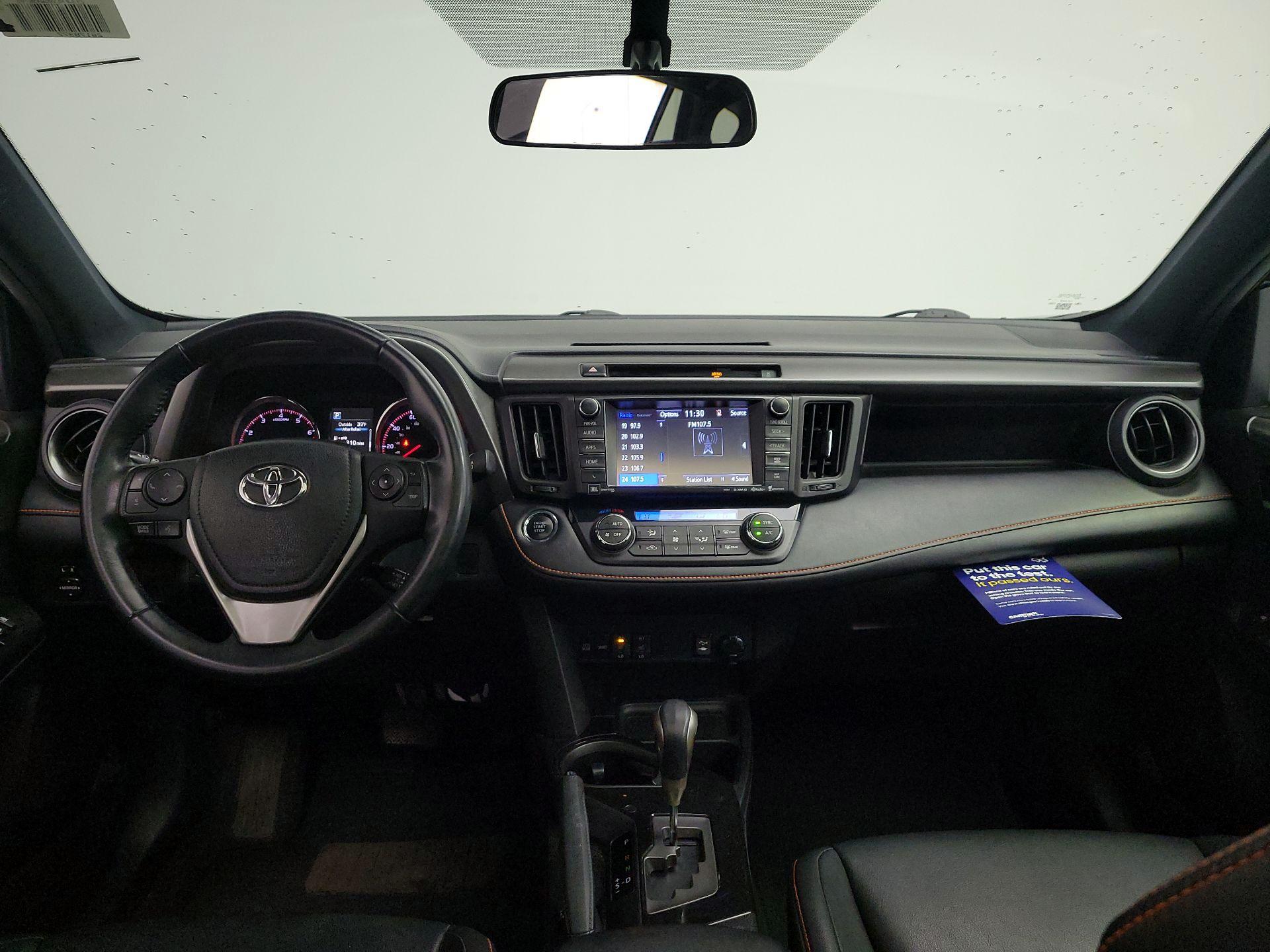 Thumbnail: 2016 Toyota RAV4 - 9