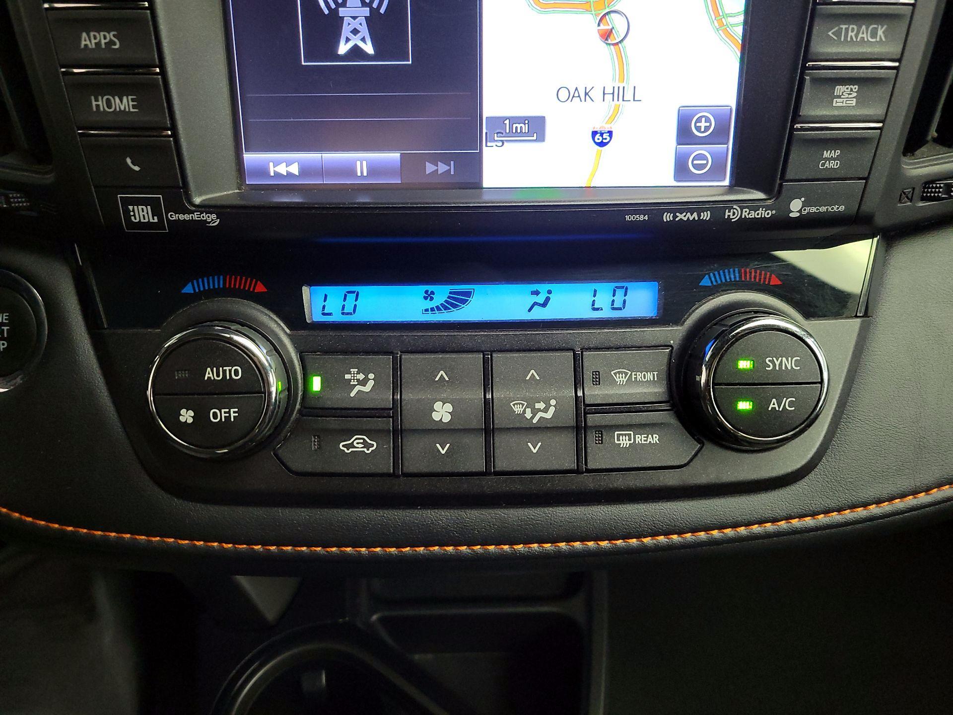 Thumbnail: 2016 Toyota RAV4 - 17