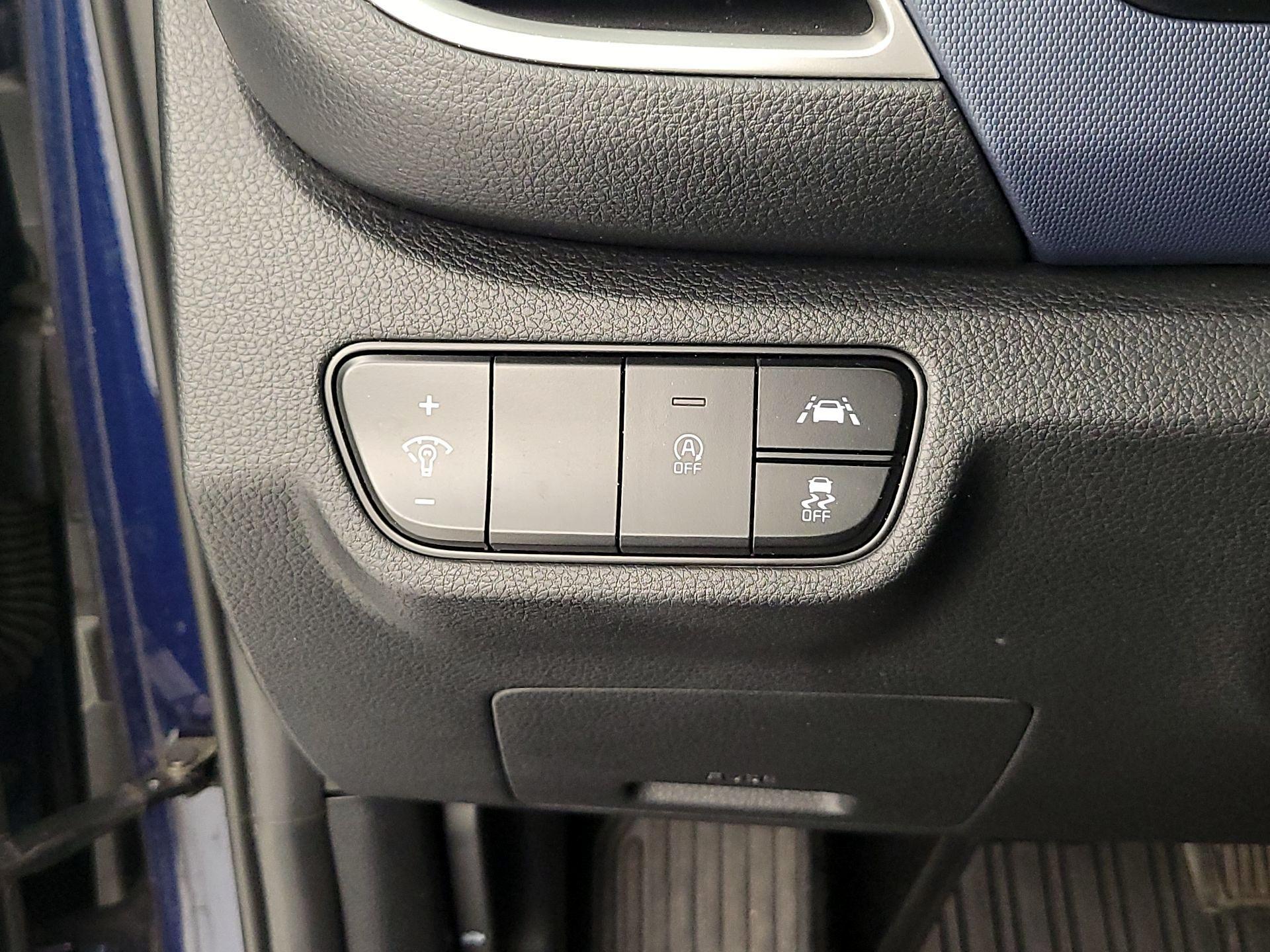 Thumbnail: 2021 Kia Seltos - 13