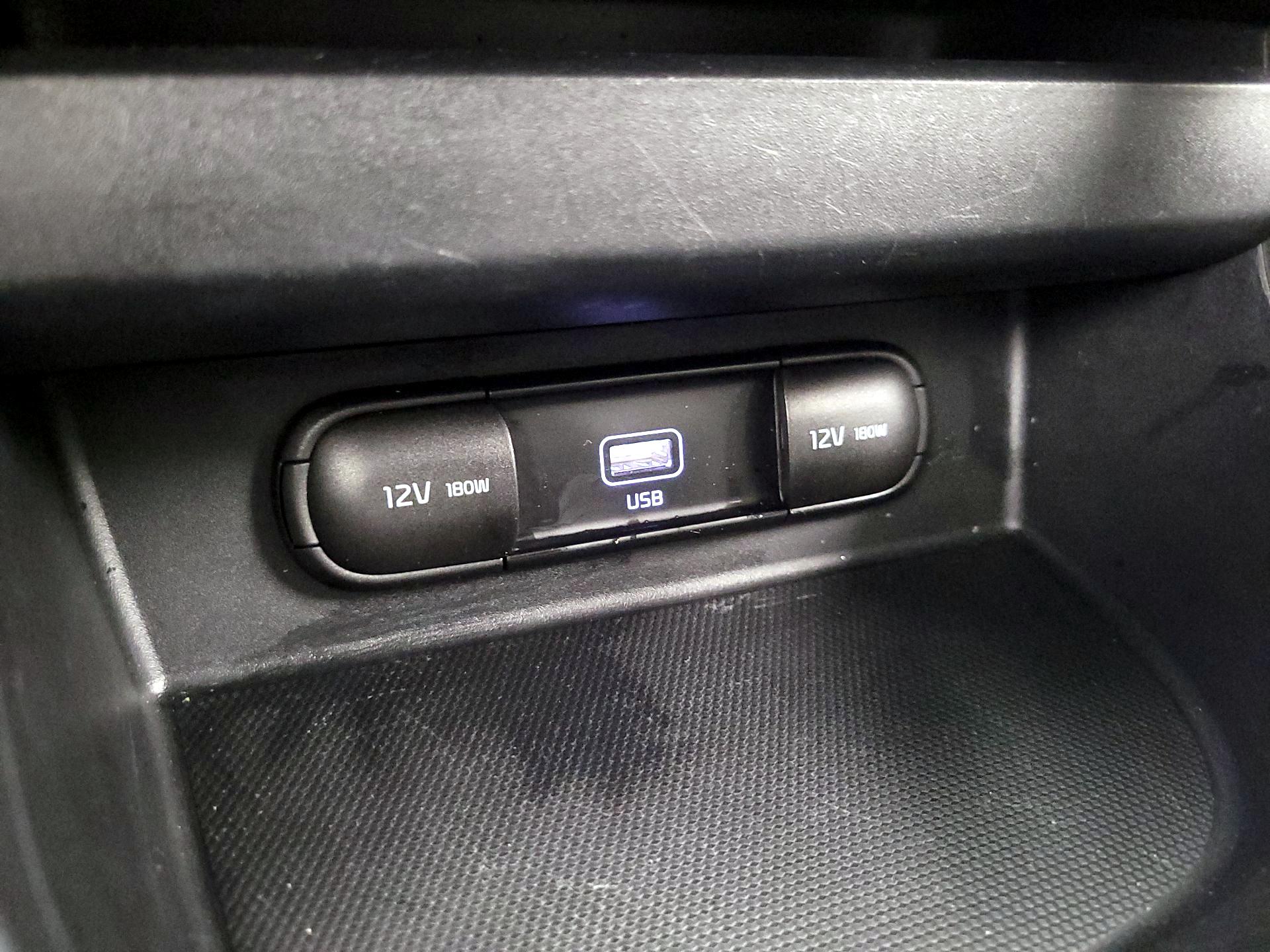 Thumbnail: 2021 Kia Seltos - 18