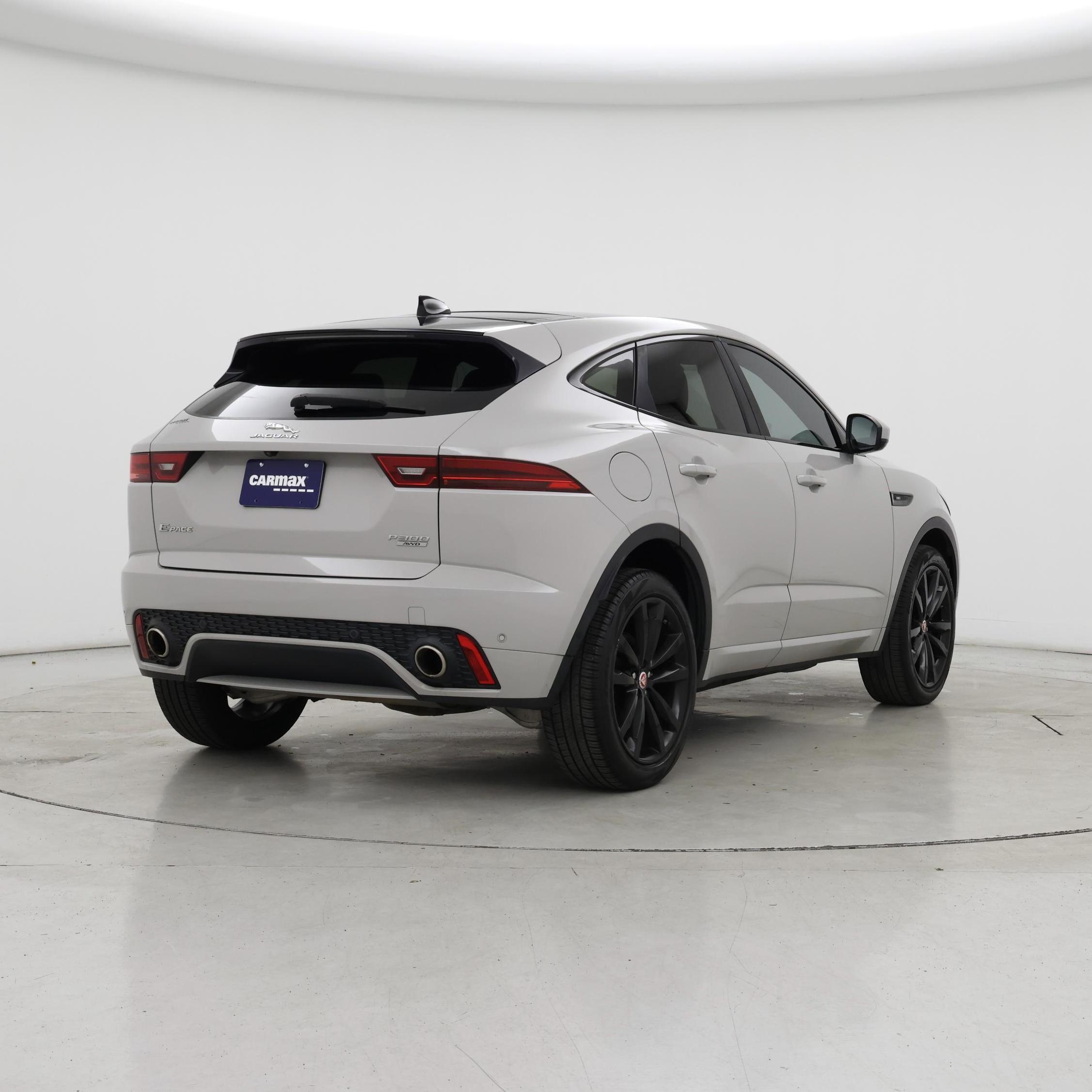 Thumbnail: 2019 Jaguar E-Pace - 8