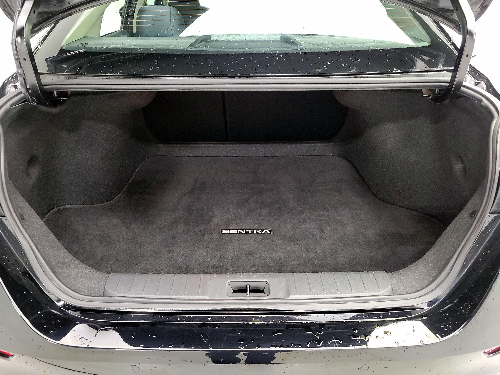 Thumbnail: 2024 Nissan Sentra - 20