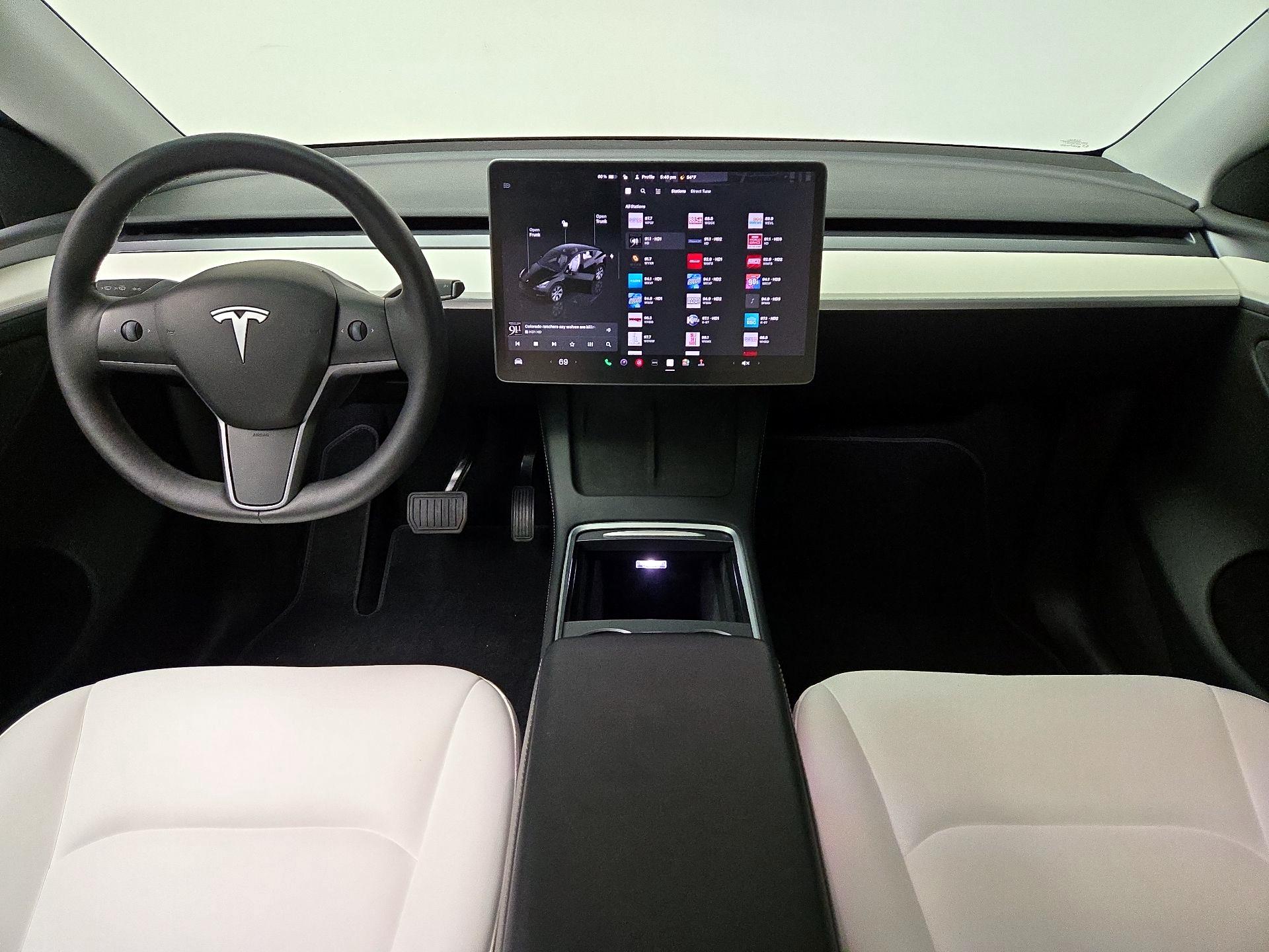 Thumbnail: 2024 Tesla Model Y - 9