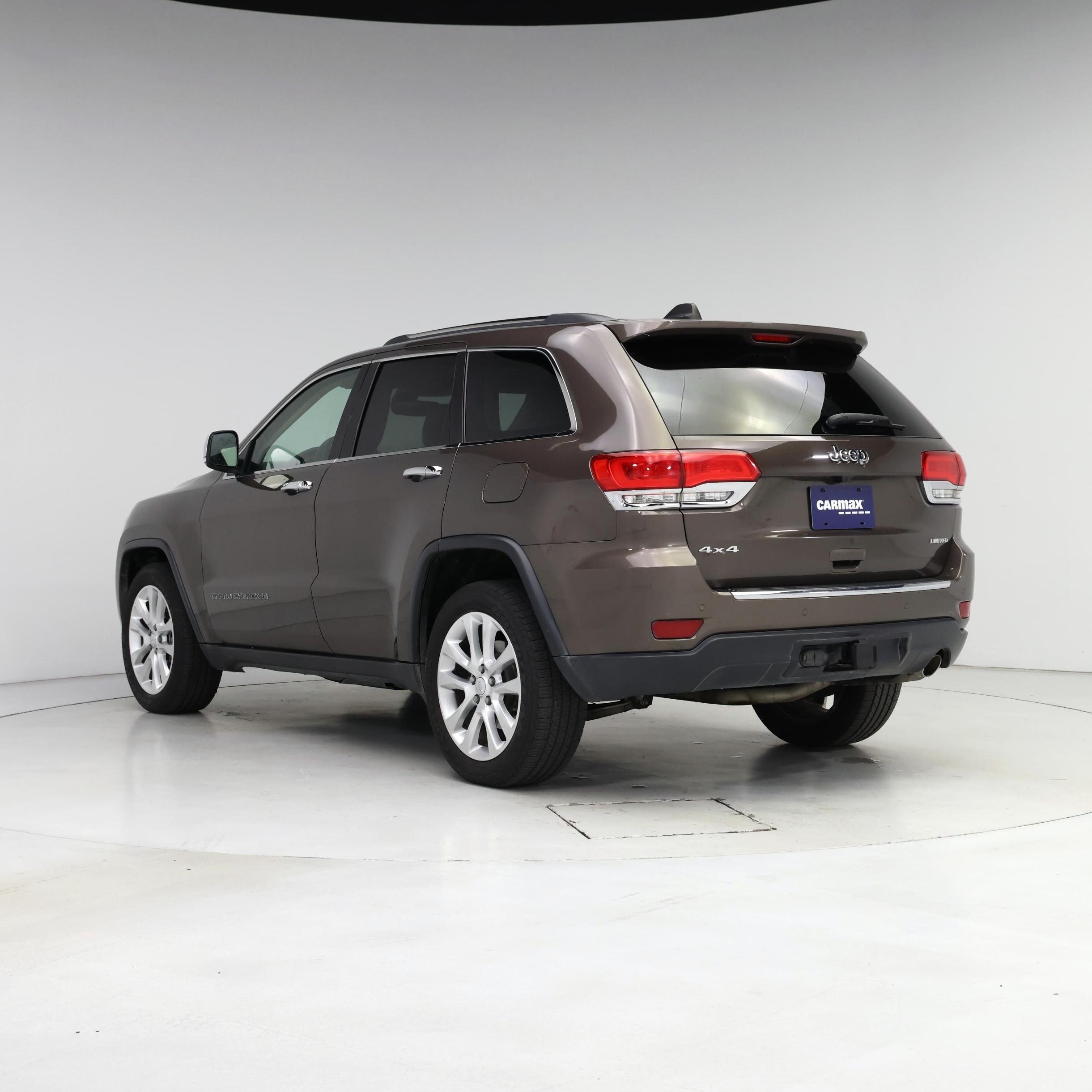 Thumbnail: 2017 Jeep Grand Cherokee - 2