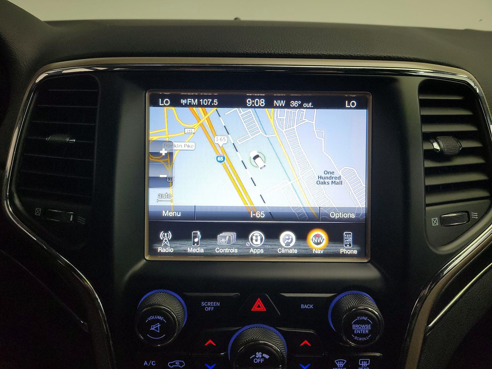 Thumbnail: 2017 Jeep Grand Cherokee - 14