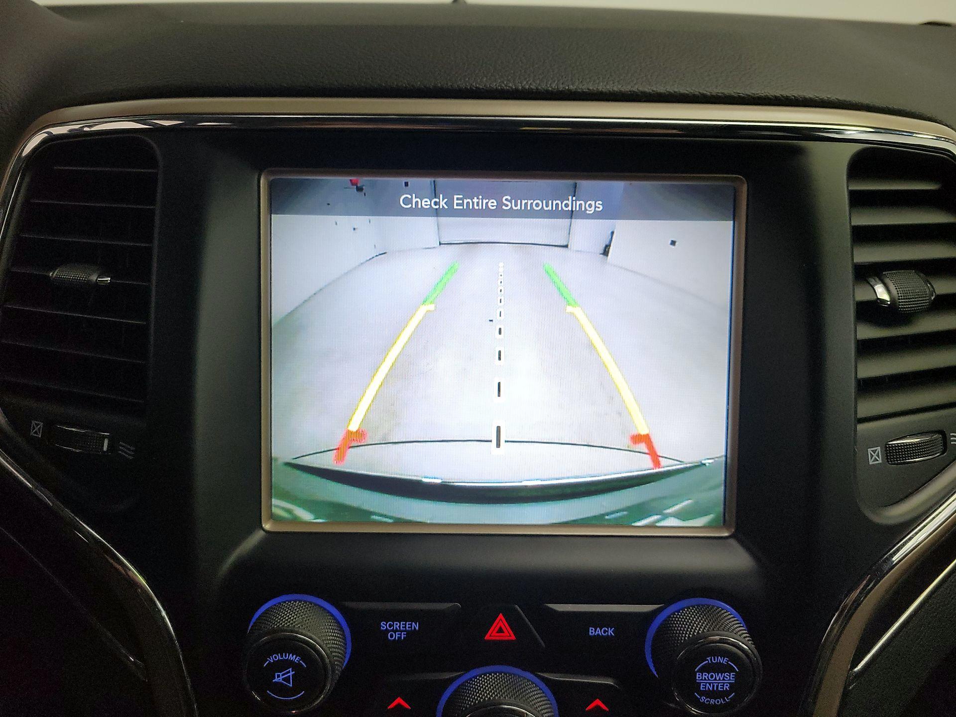 Thumbnail: 2017 Jeep Grand Cherokee - 15