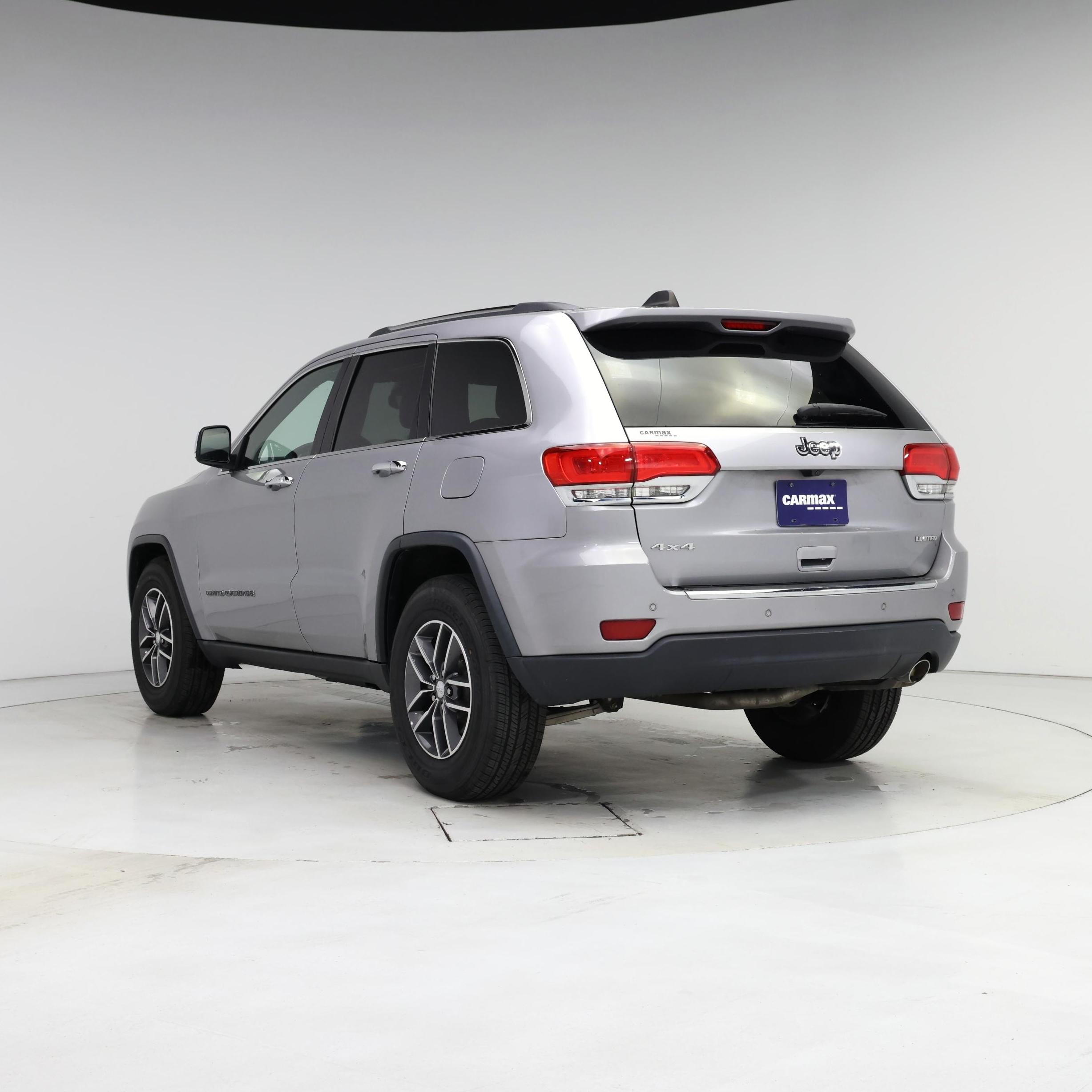 Thumbnail: 2017 Jeep Grand Cherokee - 2