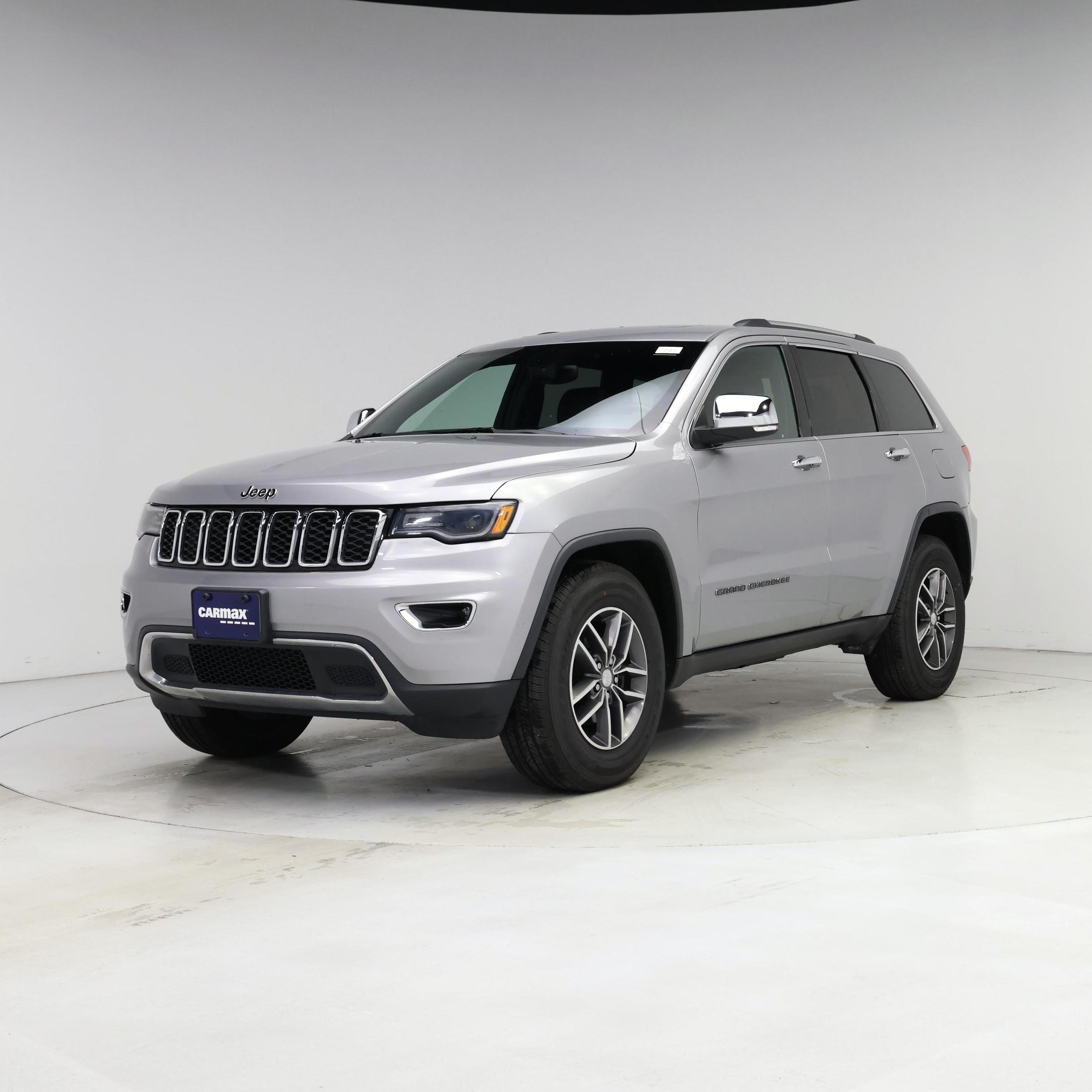 Thumbnail: 2017 Jeep Grand Cherokee - 4