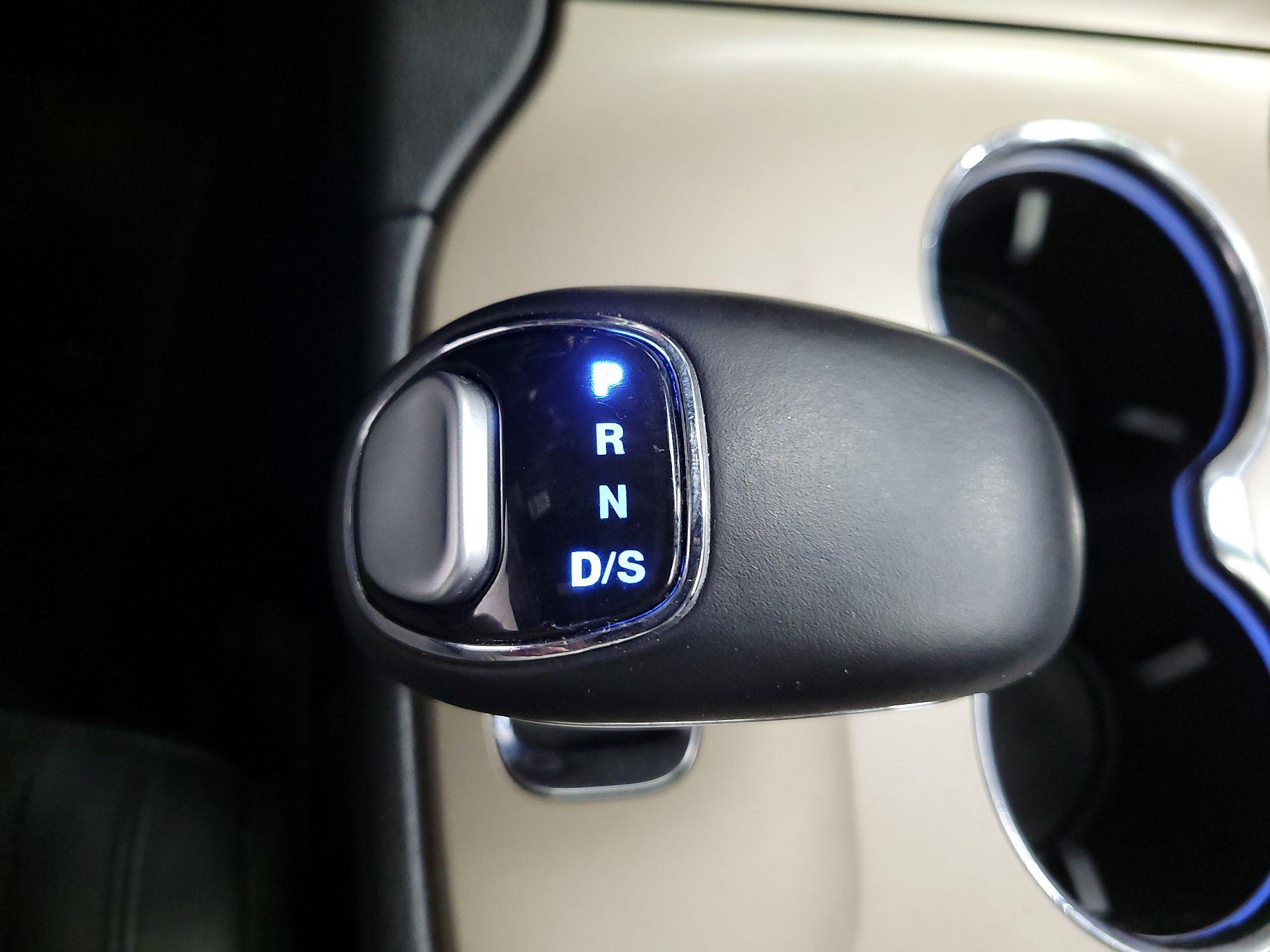 Thumbnail: 2014 Jeep Grand Cherokee - 16