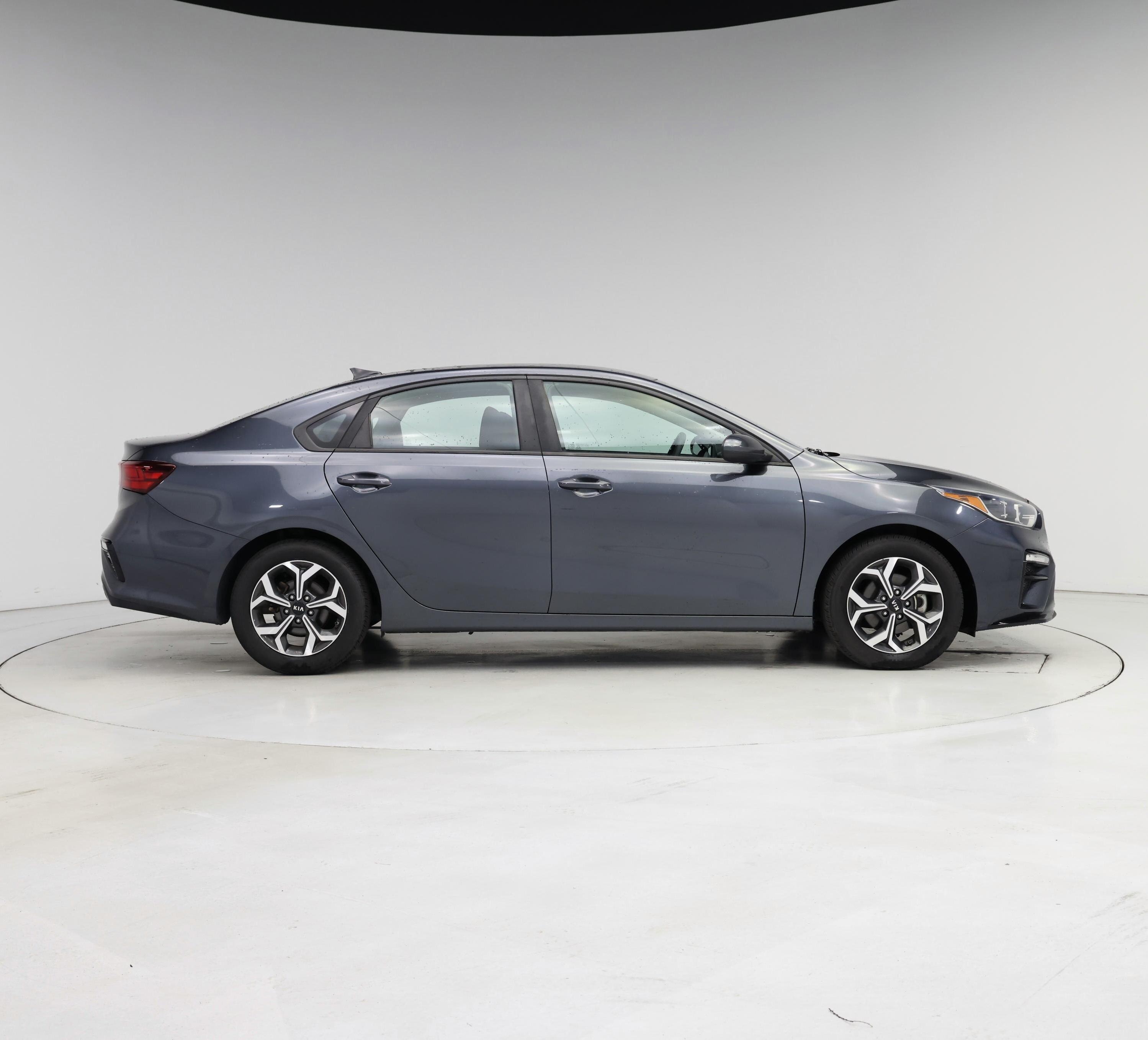 Thumbnail: 2020 Kia Forte - 7