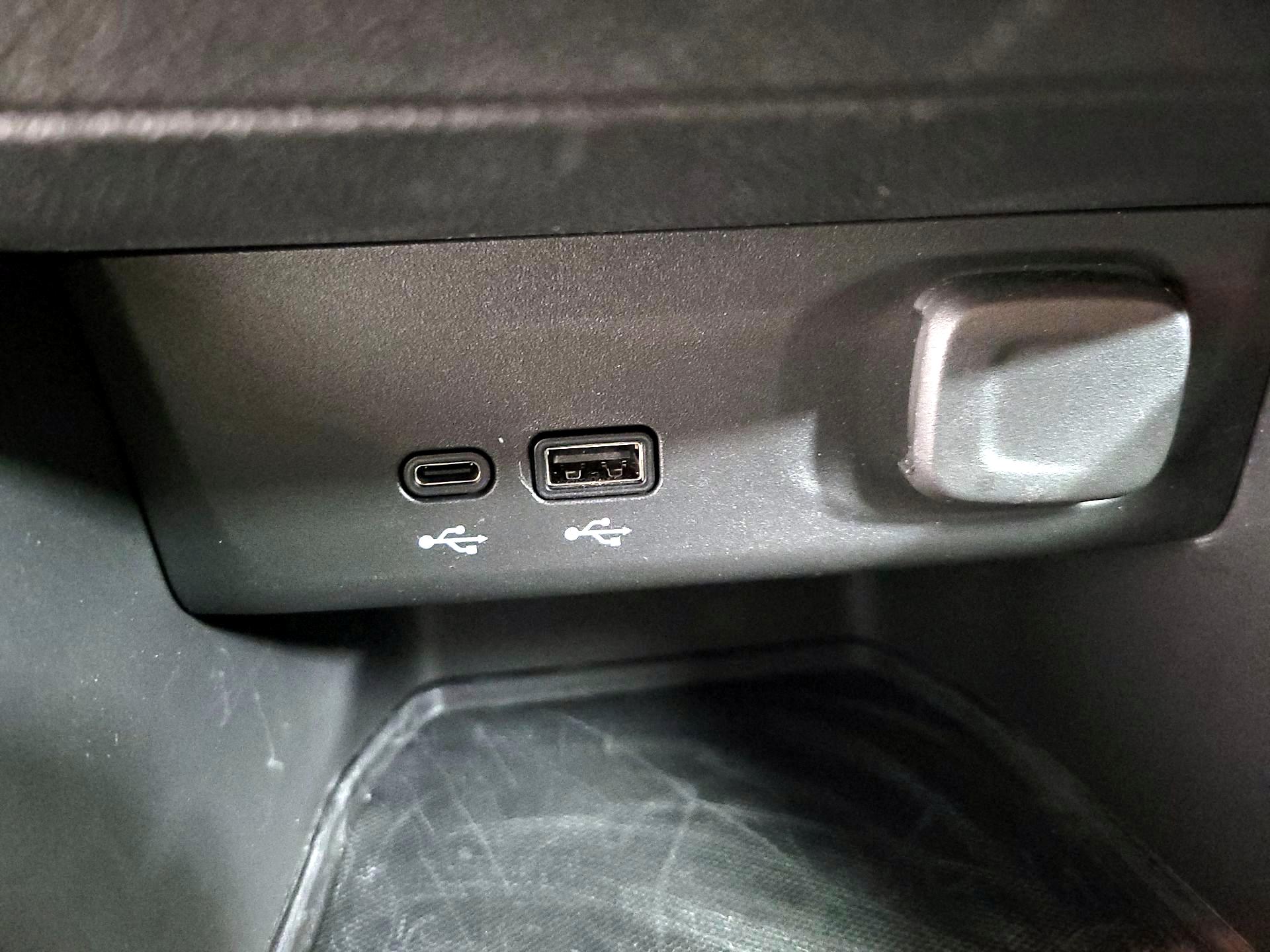 Thumbnail: 2024 Buick Envista - 18