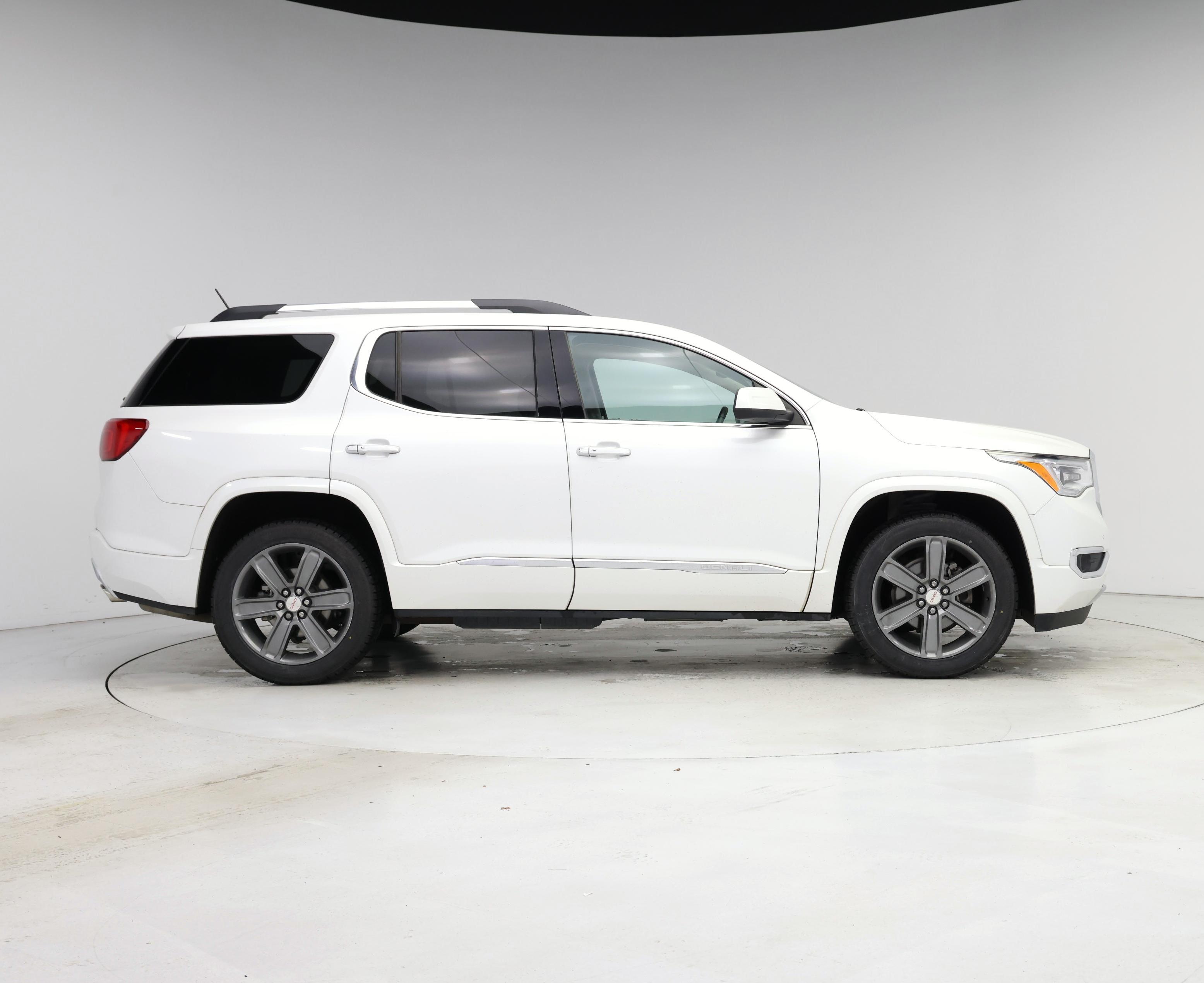 Thumbnail: 2017 GMC Acadia - 7