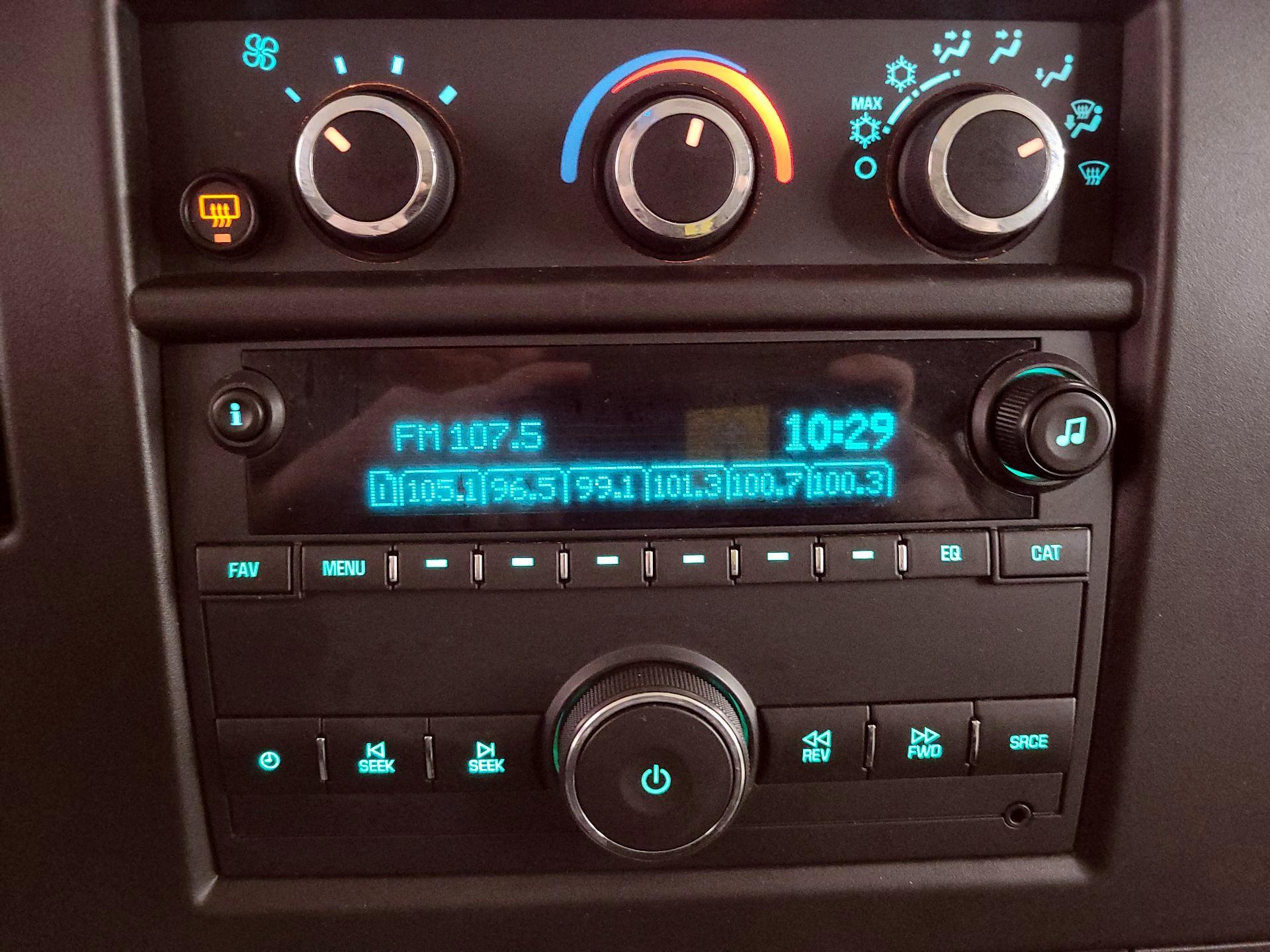 Thumbnail: 2019 Chevrolet Express - 14