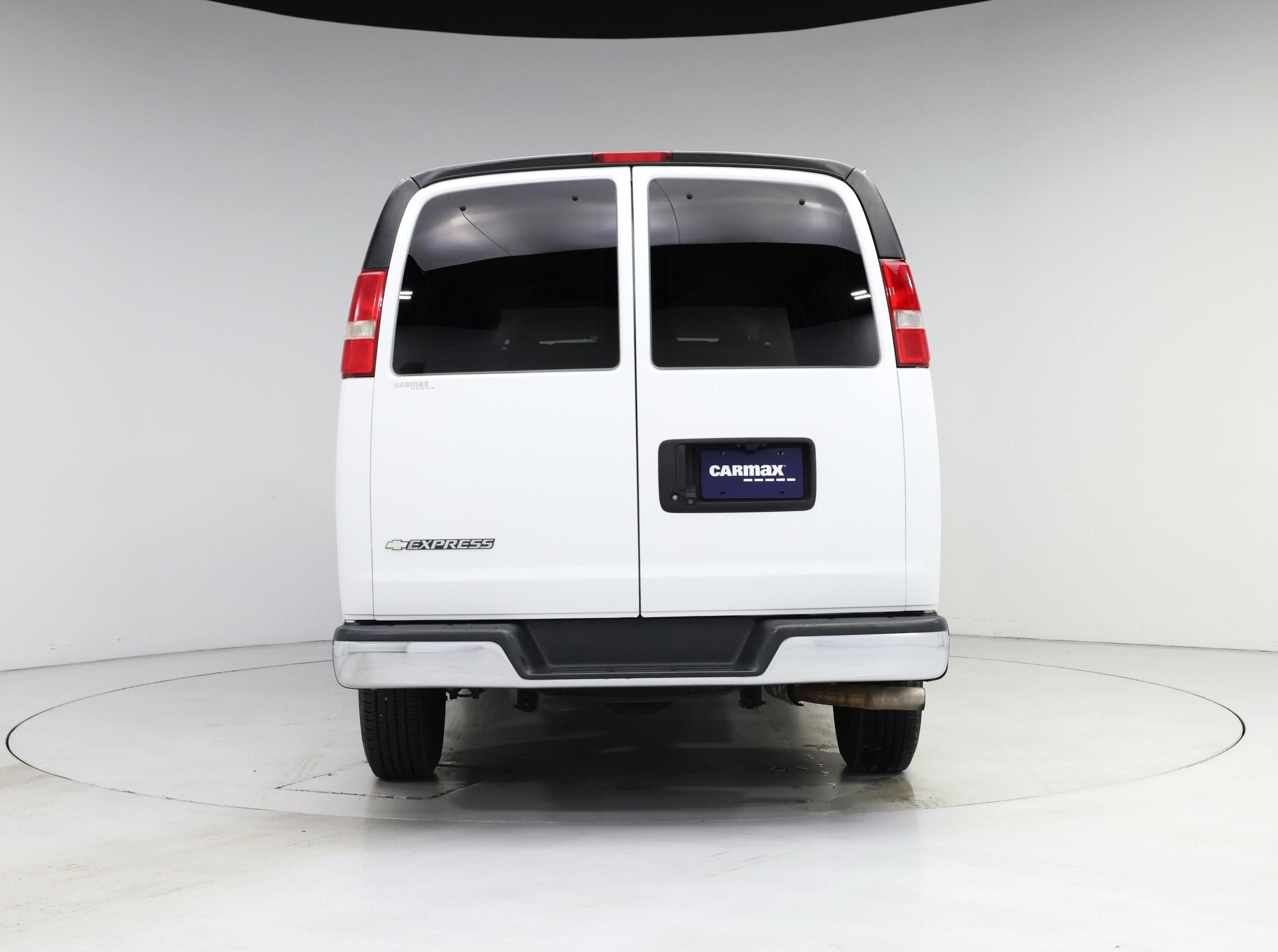 Thumbnail: 2019 Chevrolet Express - 6