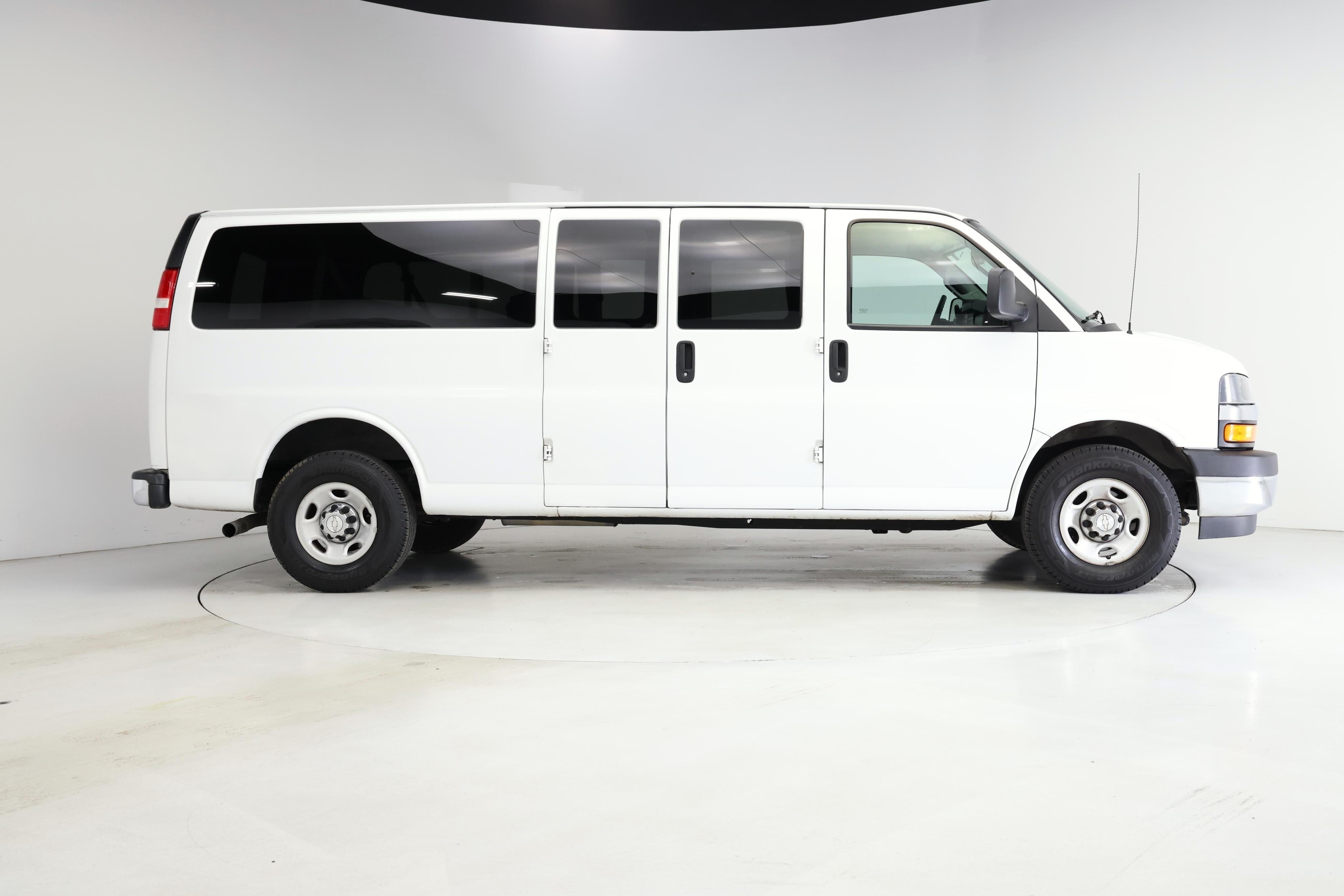 Thumbnail: 2019 Chevrolet Express - 7