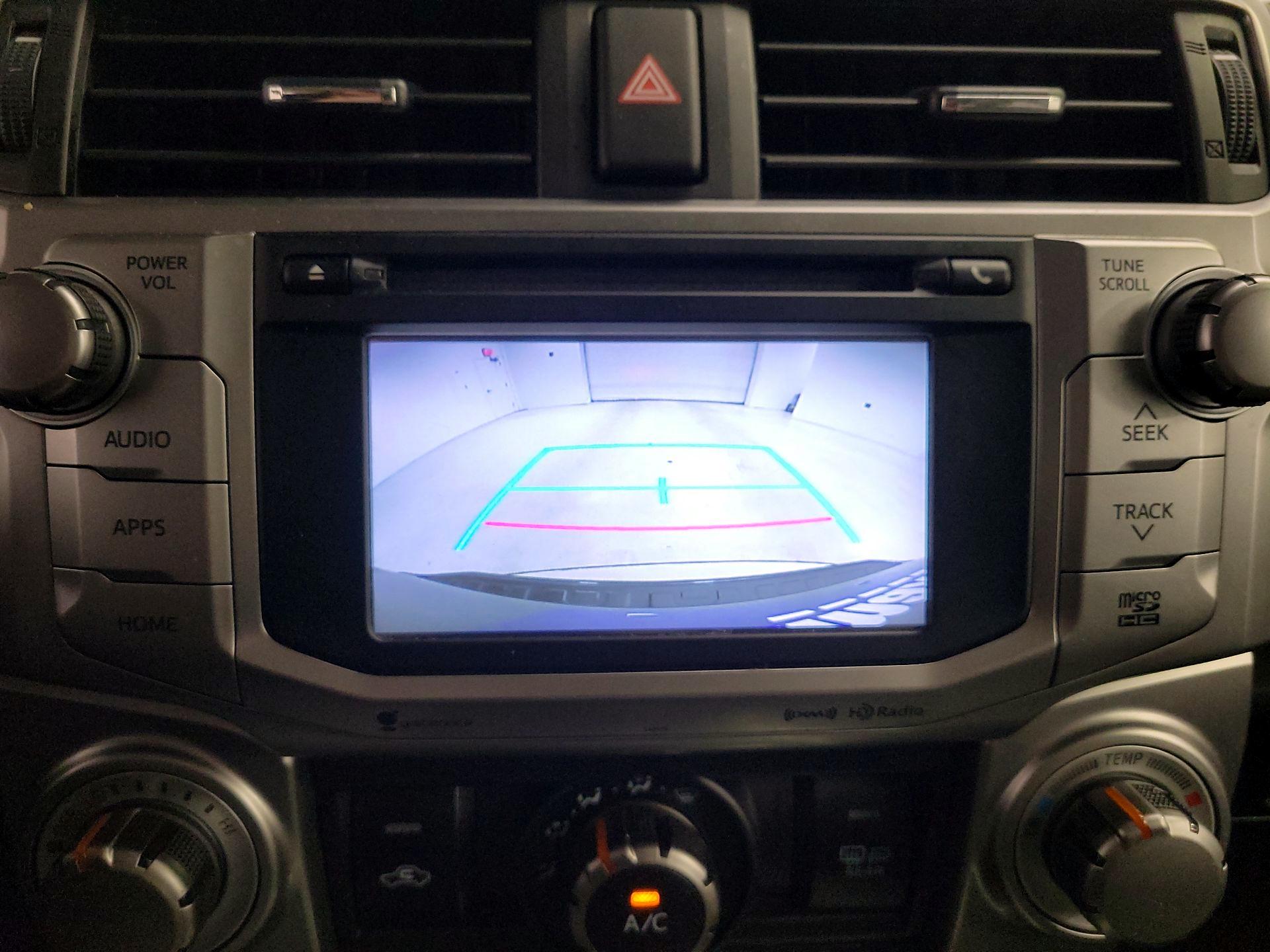 Thumbnail: 2018 Toyota 4Runner - 15