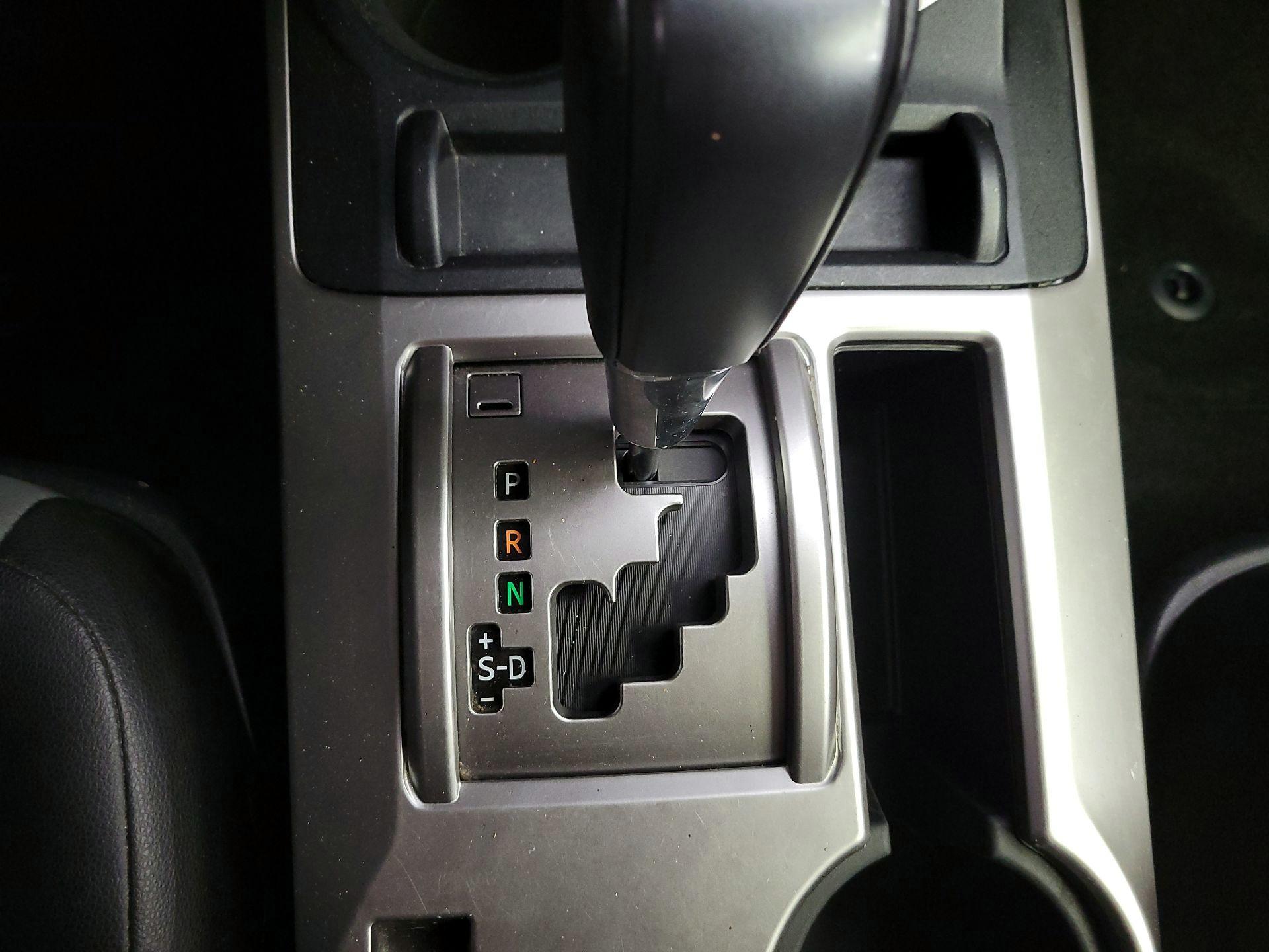 Thumbnail: 2018 Toyota 4Runner - 18