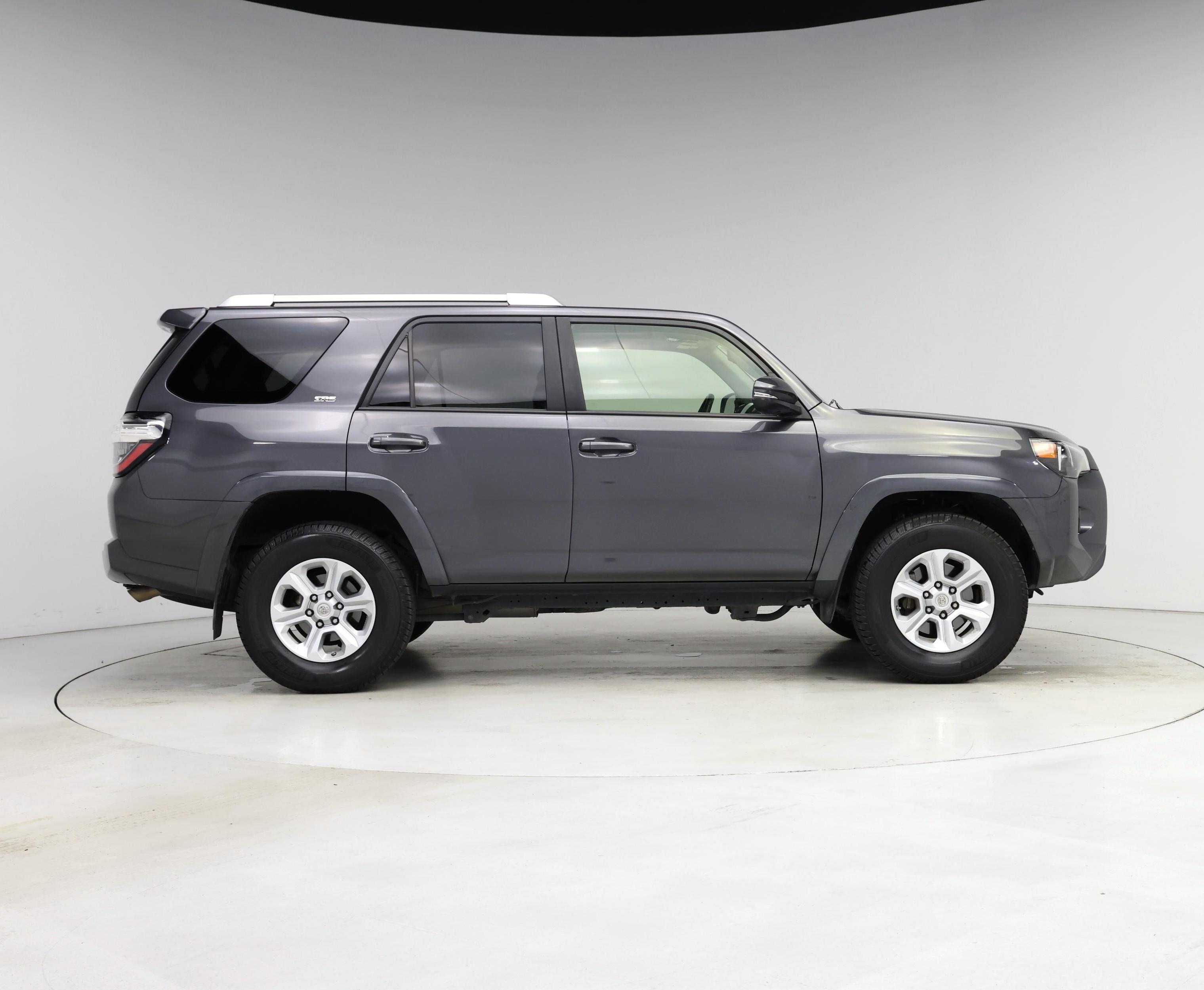 Thumbnail: 2018 Toyota 4Runner - 7