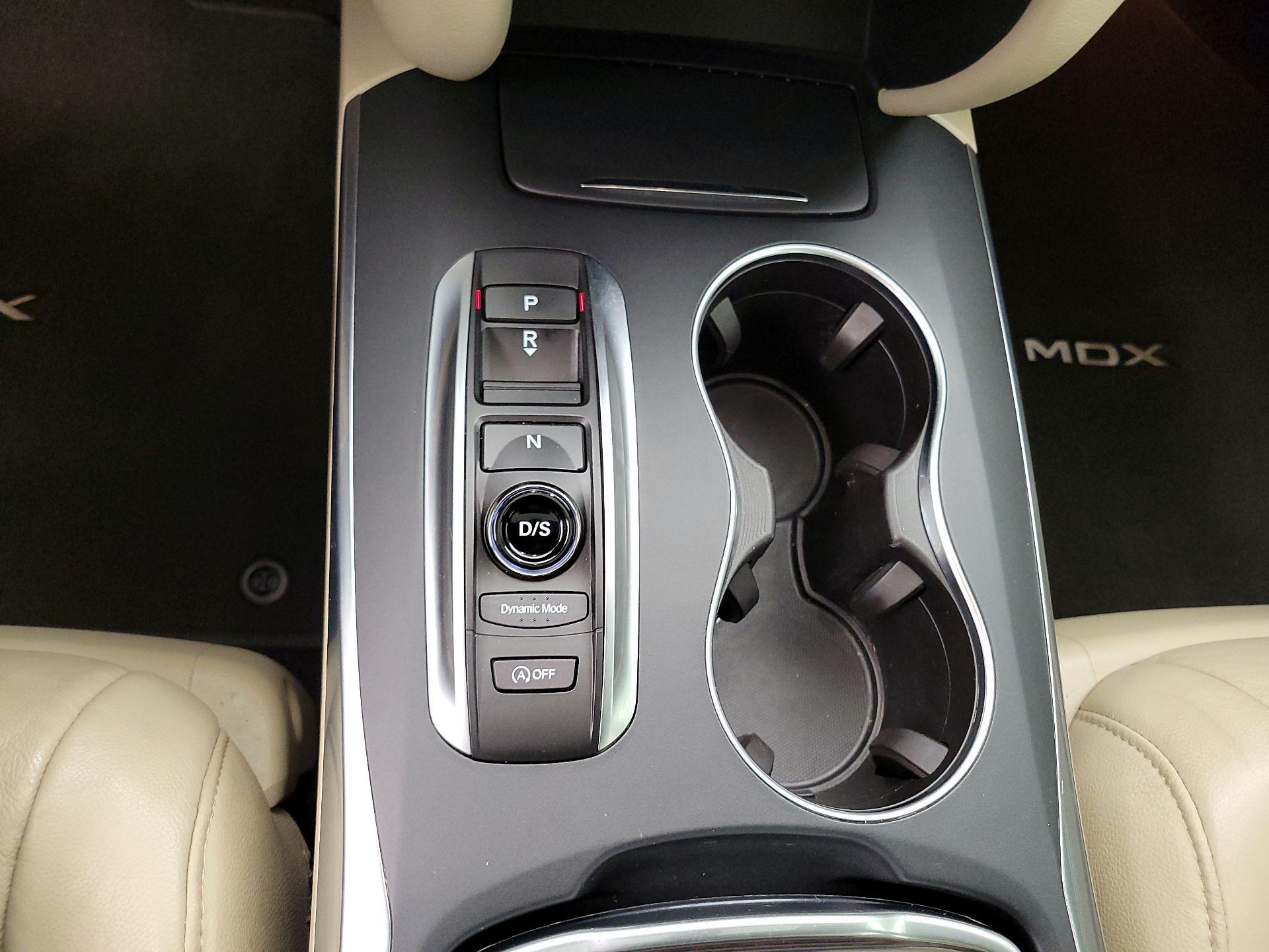 Thumbnail: 2020 Acura MDX - 17