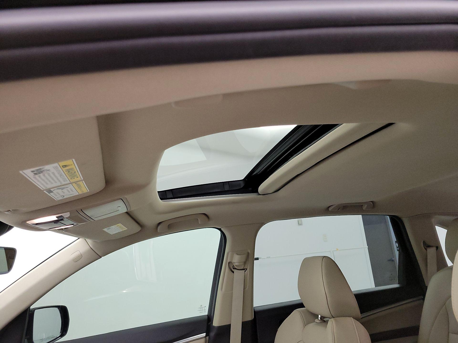 Thumbnail: 2020 Acura MDX - 19