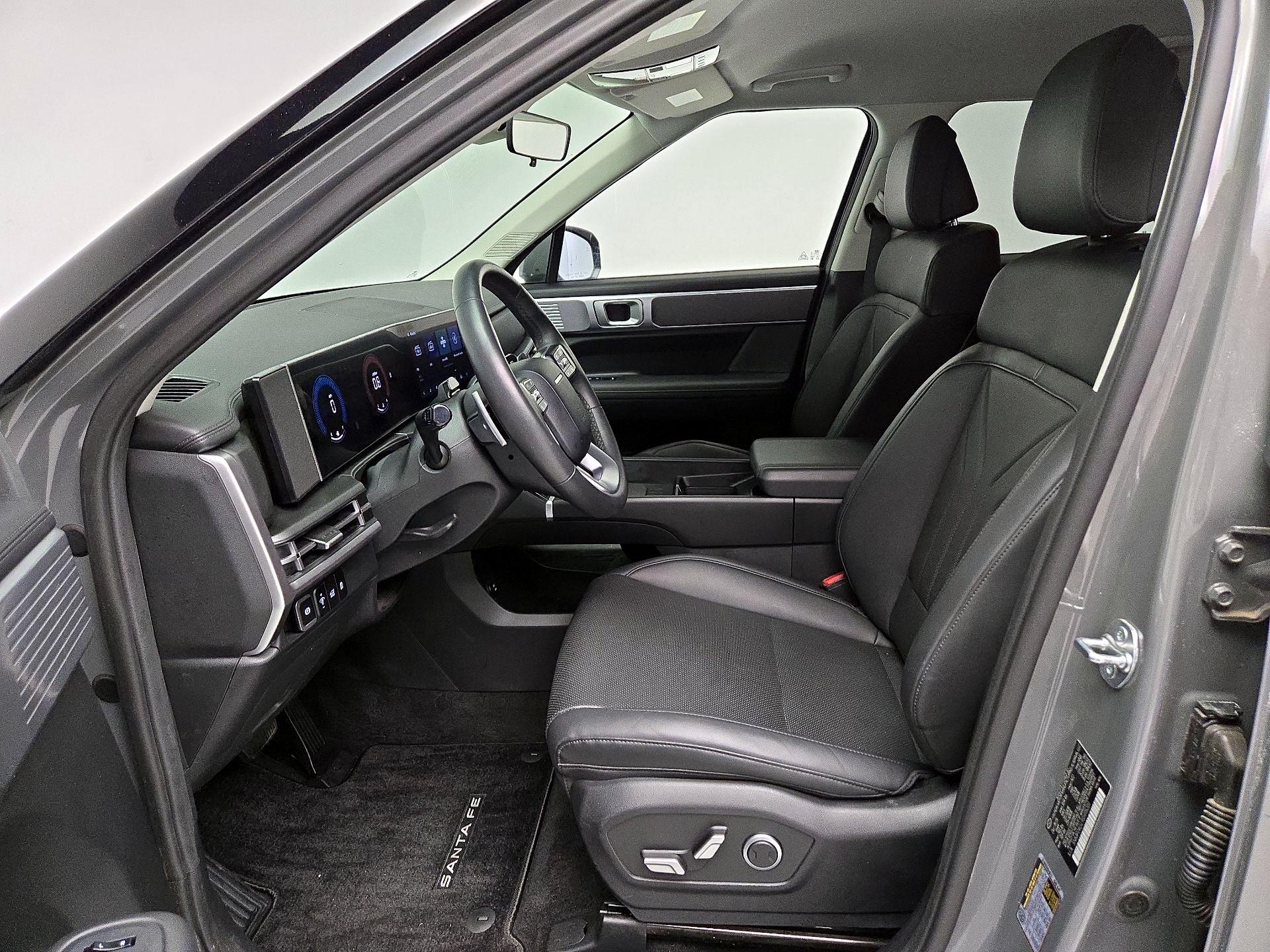 Thumbnail: 2025 Hyundai Santa Fe - 11