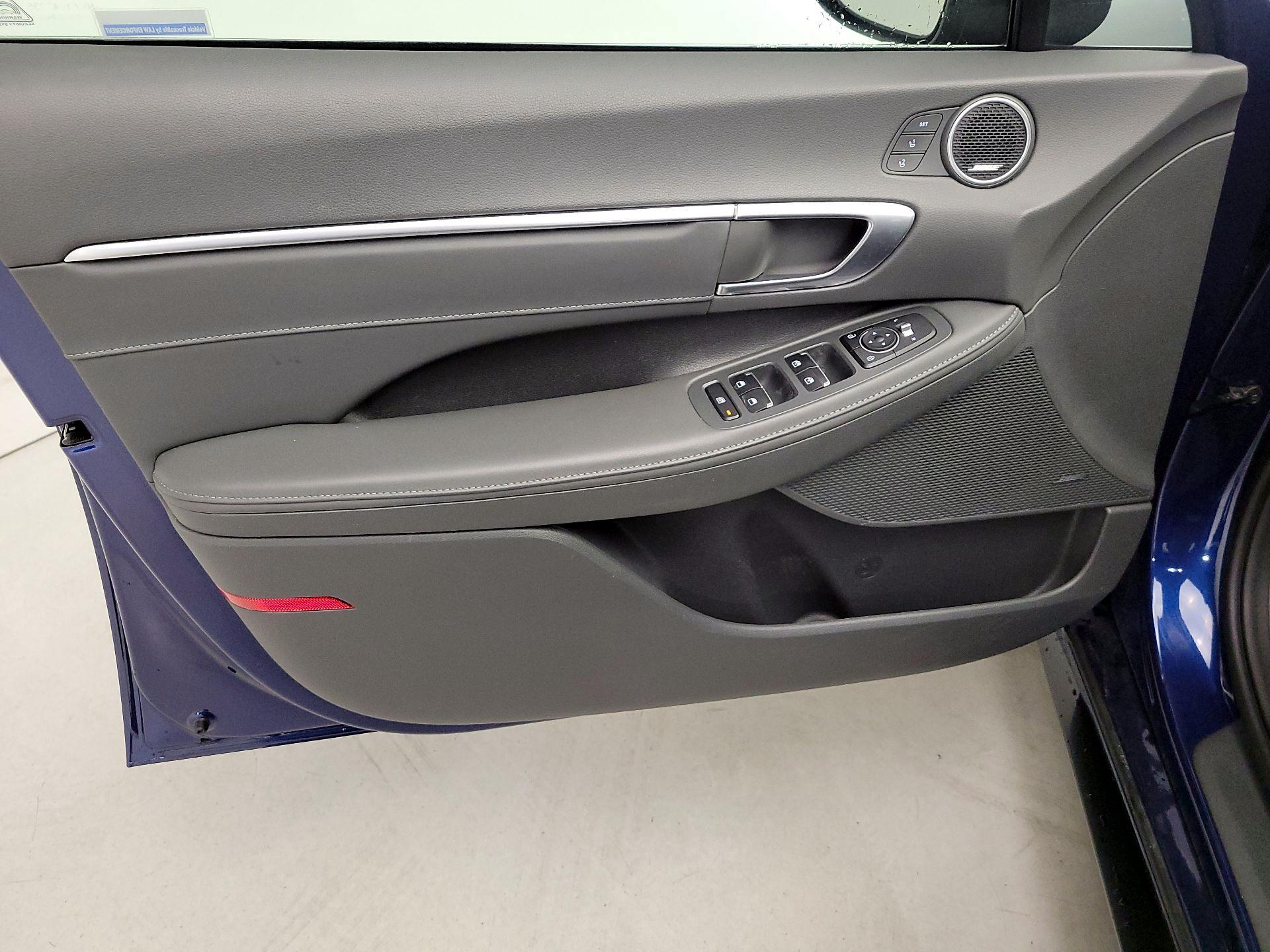 Thumbnail: 2020 Hyundai Sonata - 12