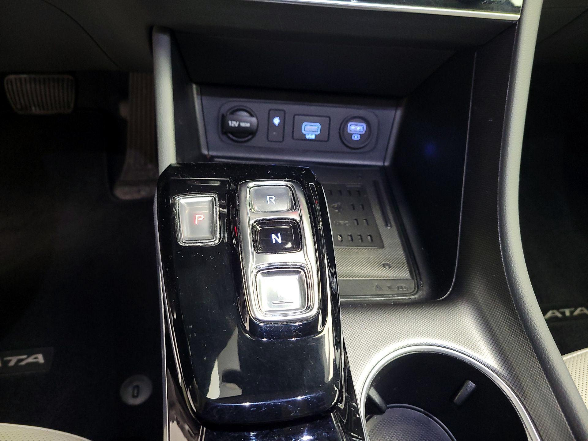 Thumbnail: 2020 Hyundai Sonata - 18