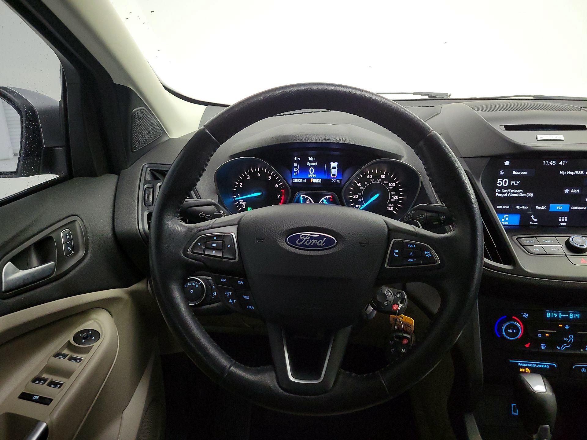 Thumbnail: 2017 Ford Escape - 10