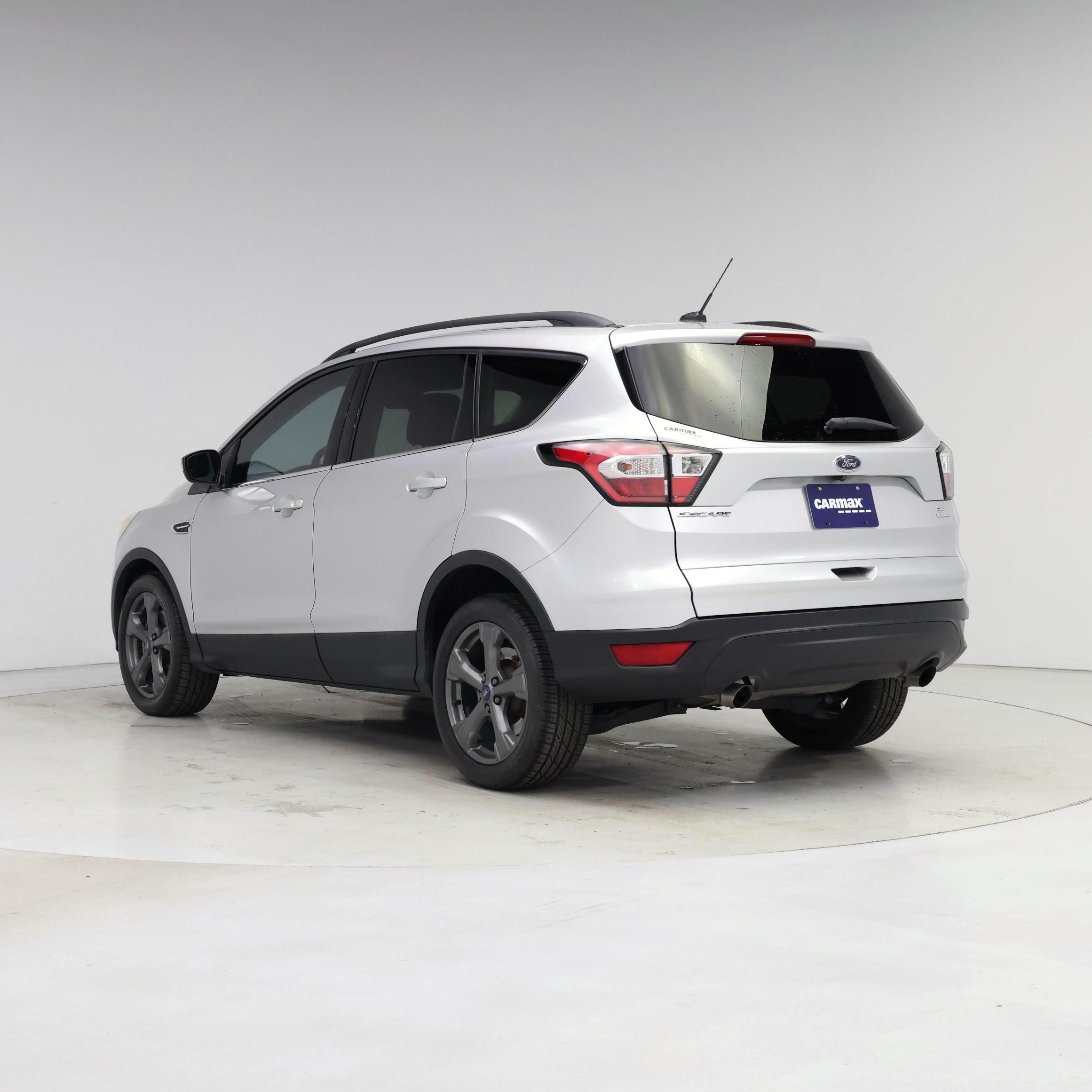 Thumbnail: 2017 Ford Escape - 2