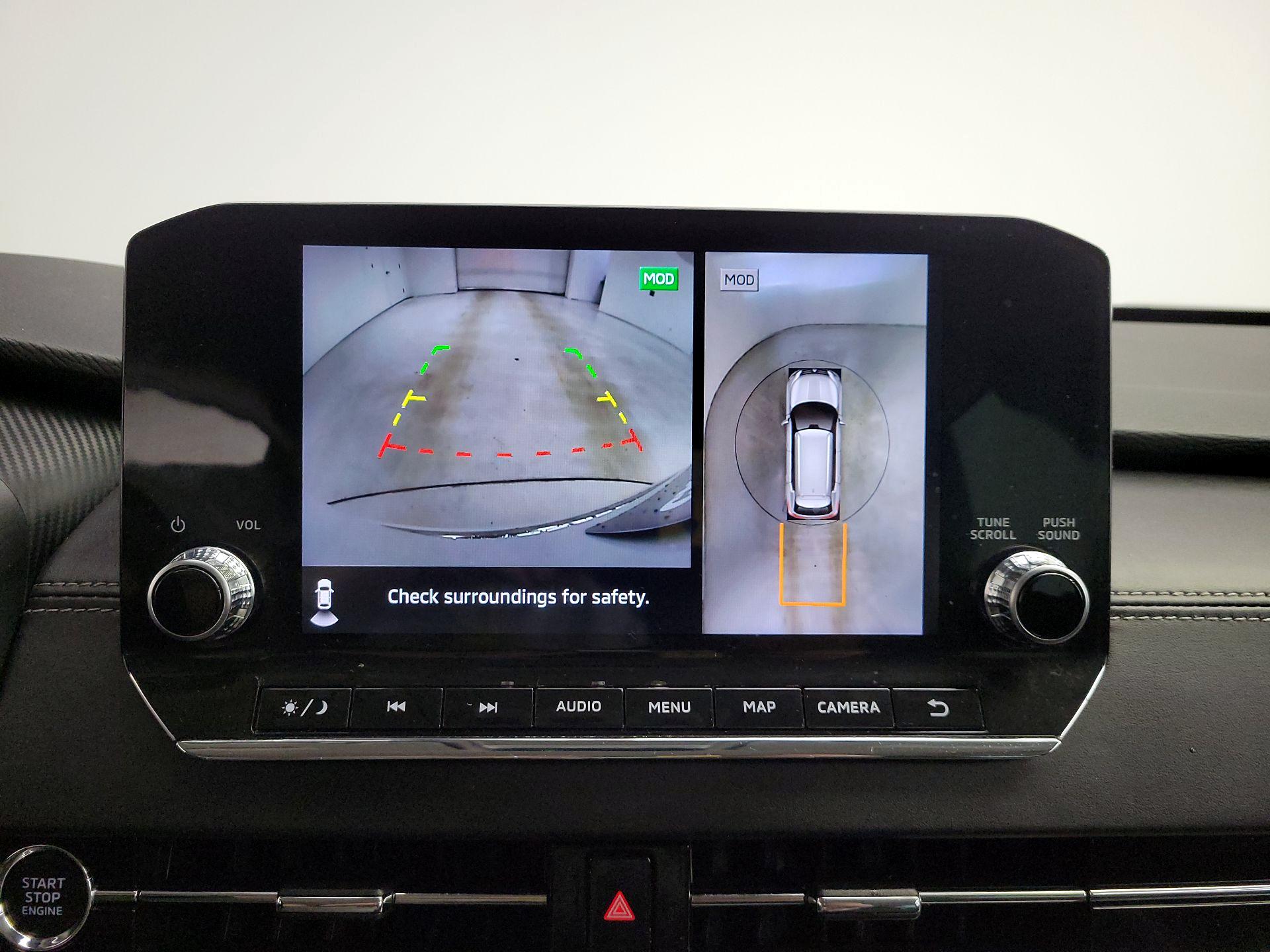 Thumbnail: 2023 Mitsubishi Outlander - 15