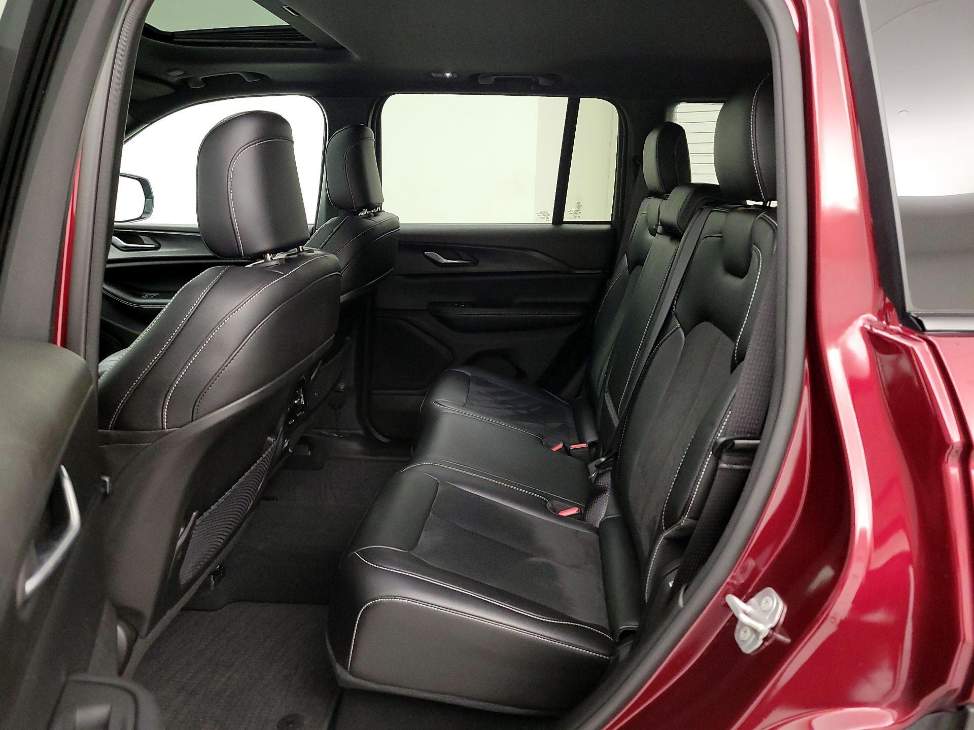 Thumbnail: 2024 Jeep Grand Cherokee - 20