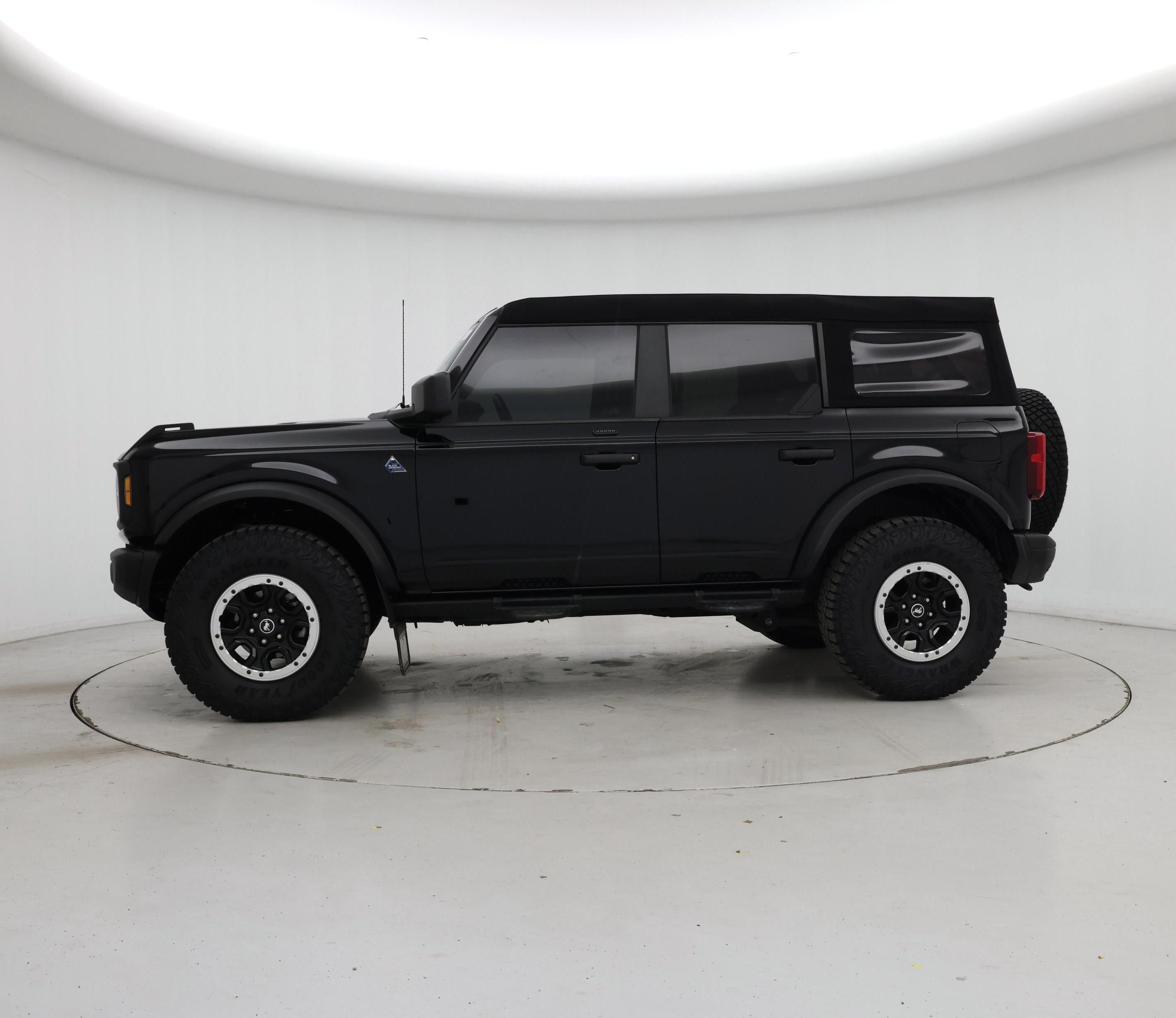 Thumbnail: 2023 Ford Bronco - 3