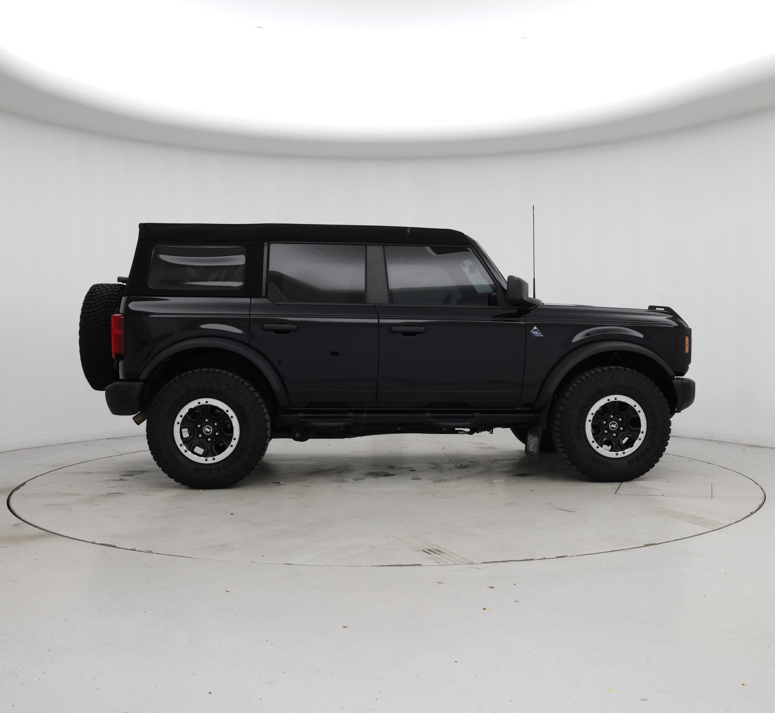 Thumbnail: 2023 Ford Bronco - 7